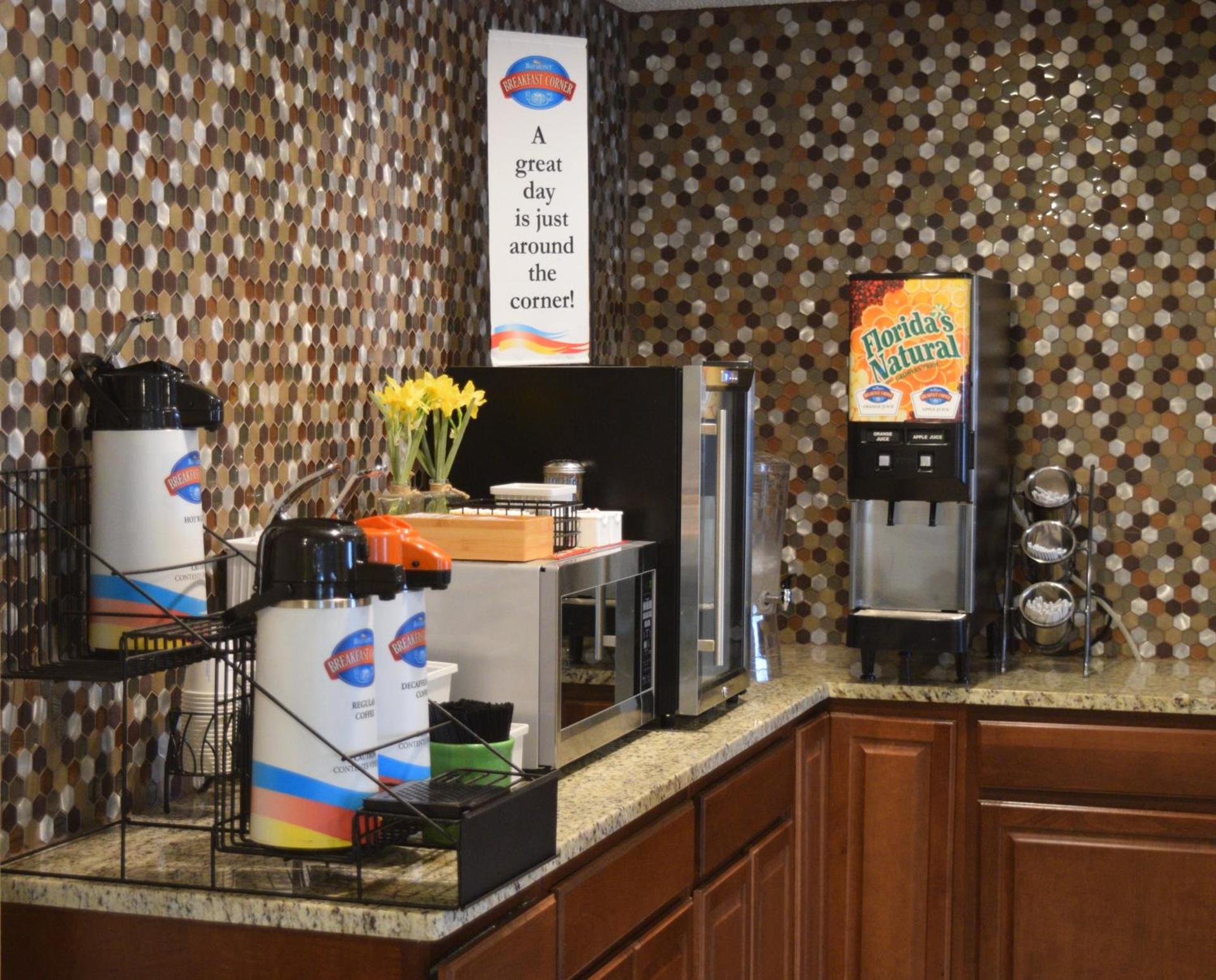 Baymont by Wyndham Texarkana photo 50
