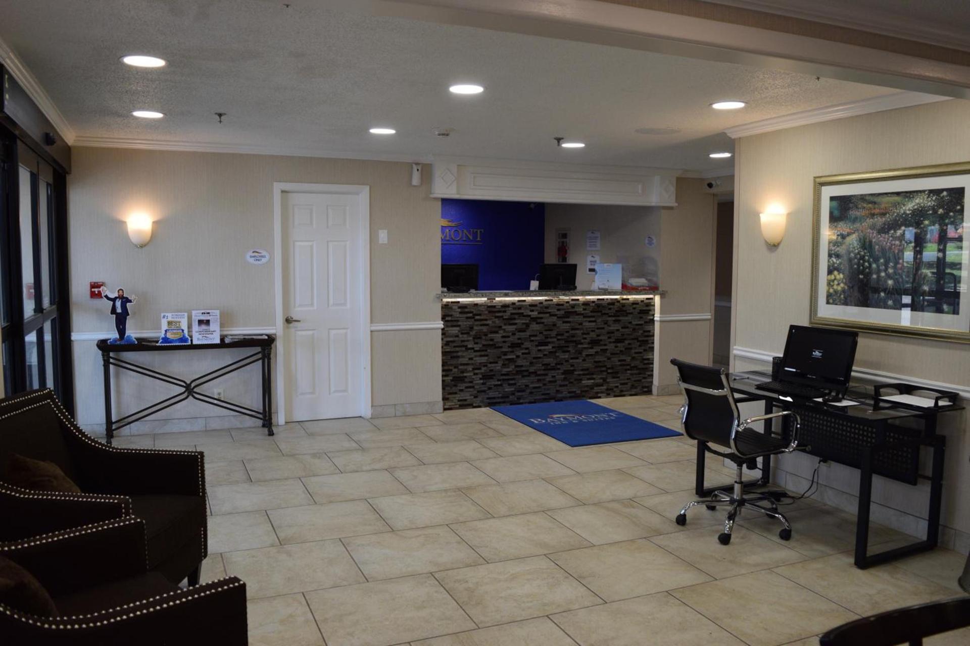 Baymont by Wyndham Texarkana photo 45