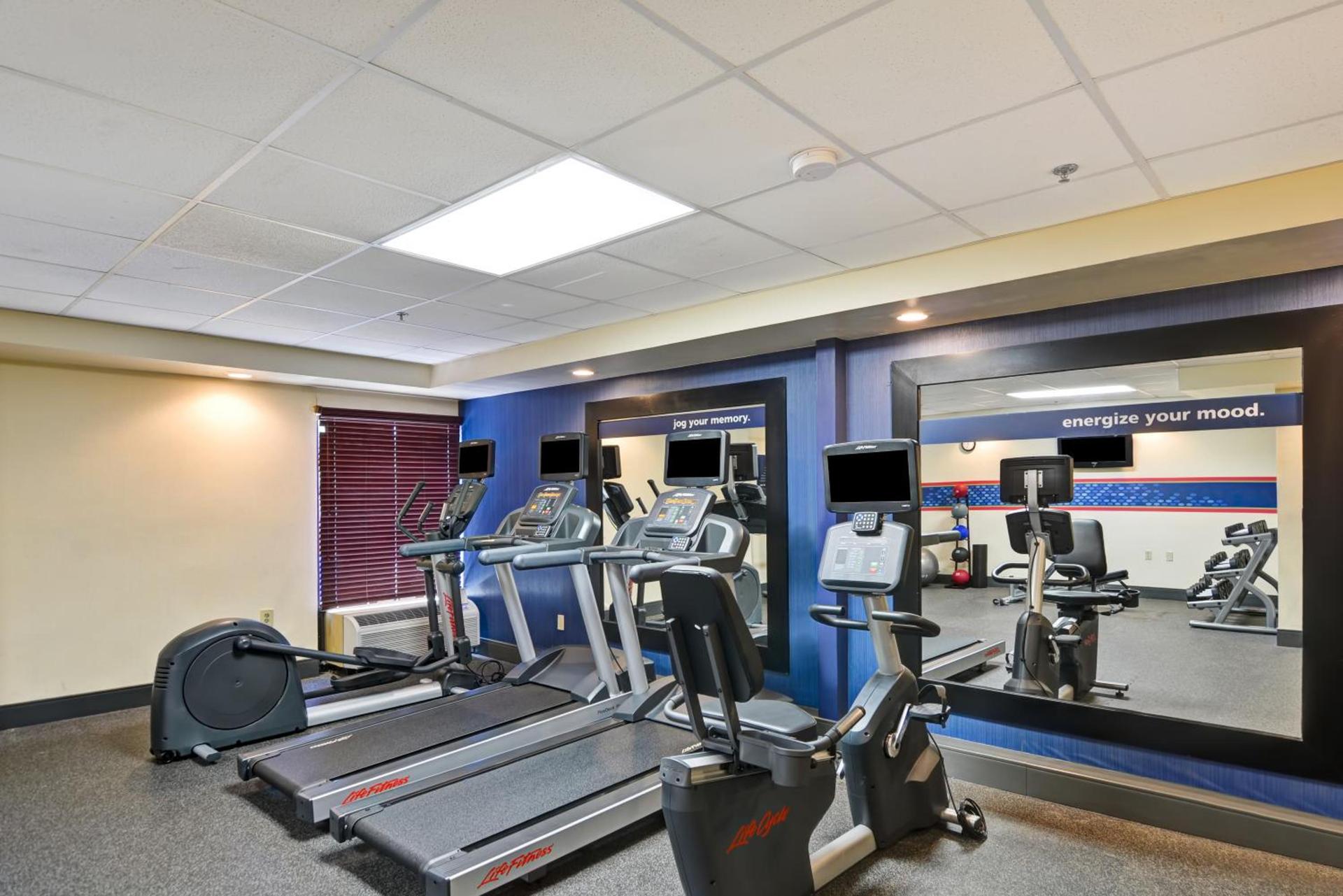 Hampton Inn Columbia-I-26 Airport photo 40