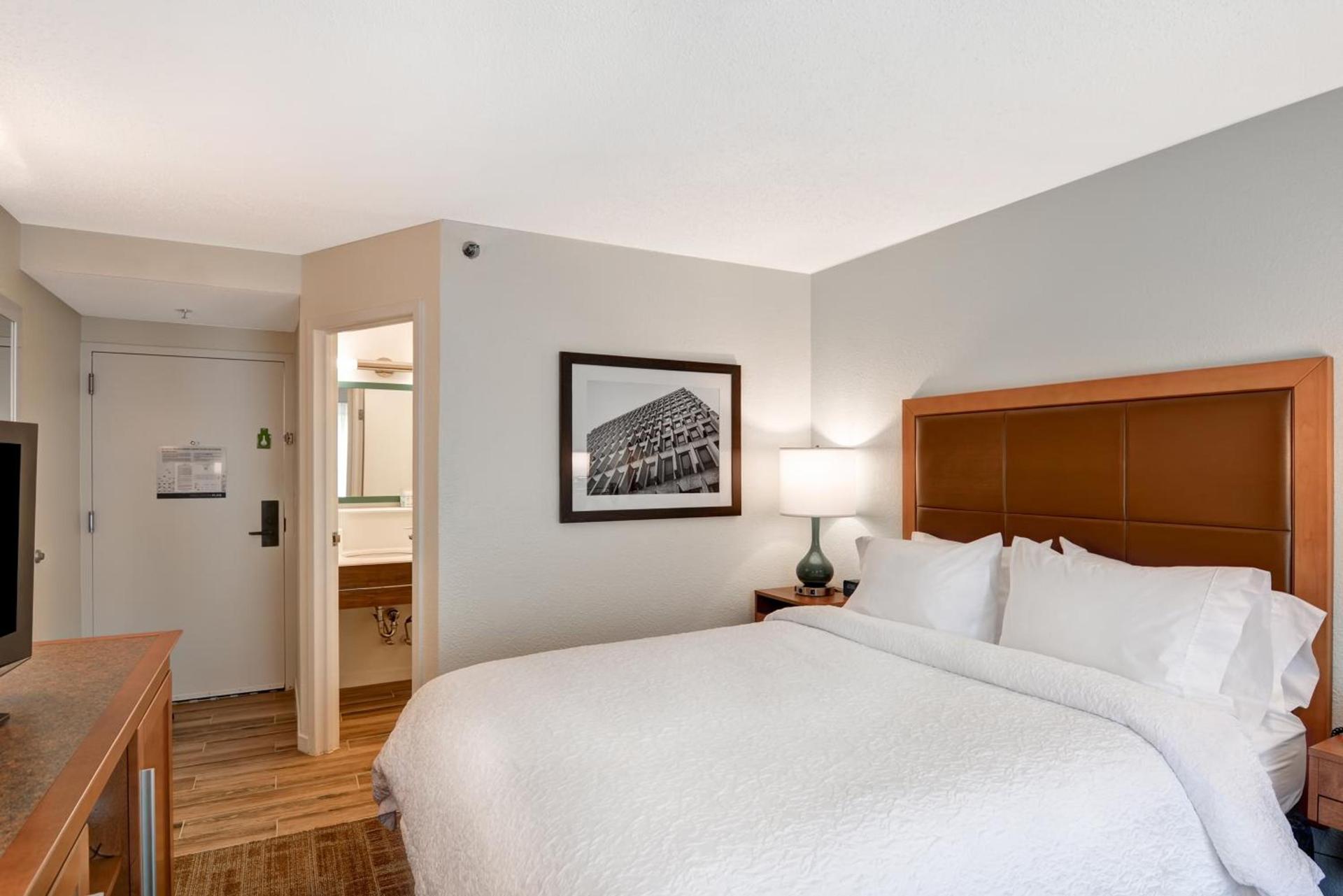 Hampton Inn Columbia-I-26 Airport photo 41