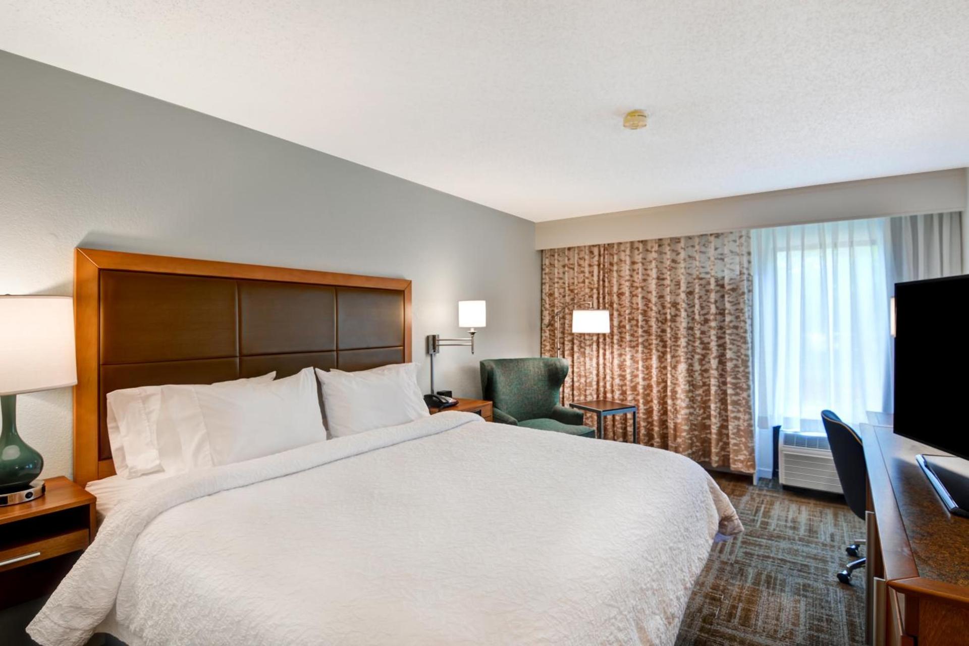 Hampton Inn Columbia-I-26 Airport photo 61