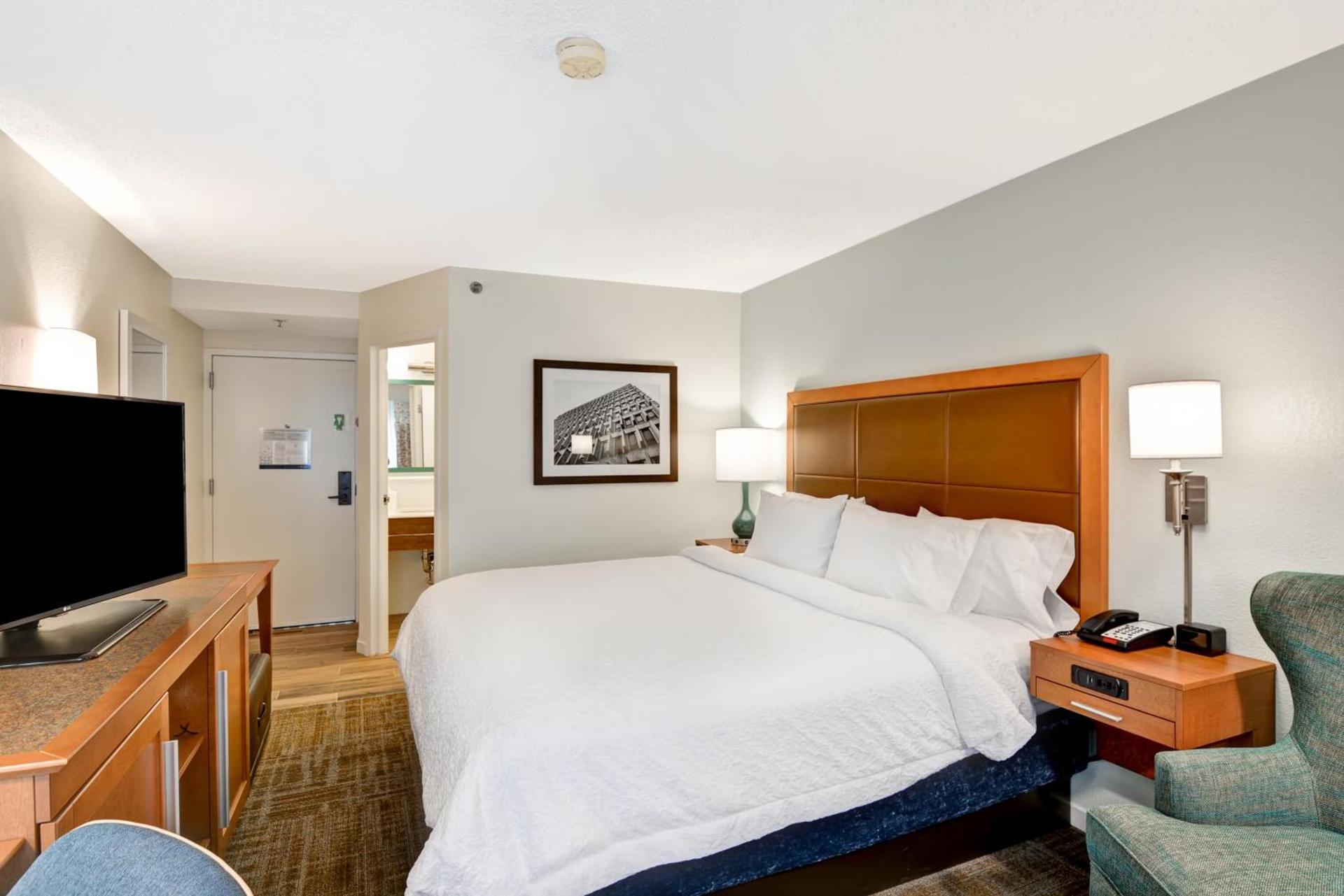 Hampton Inn Columbia-I-26 Airport photo 36