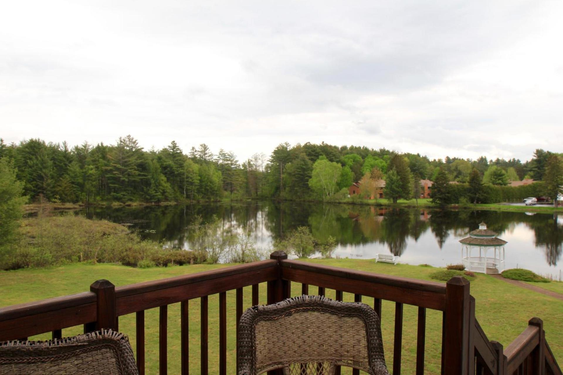Sara Placid Inn & Suites photo 57
