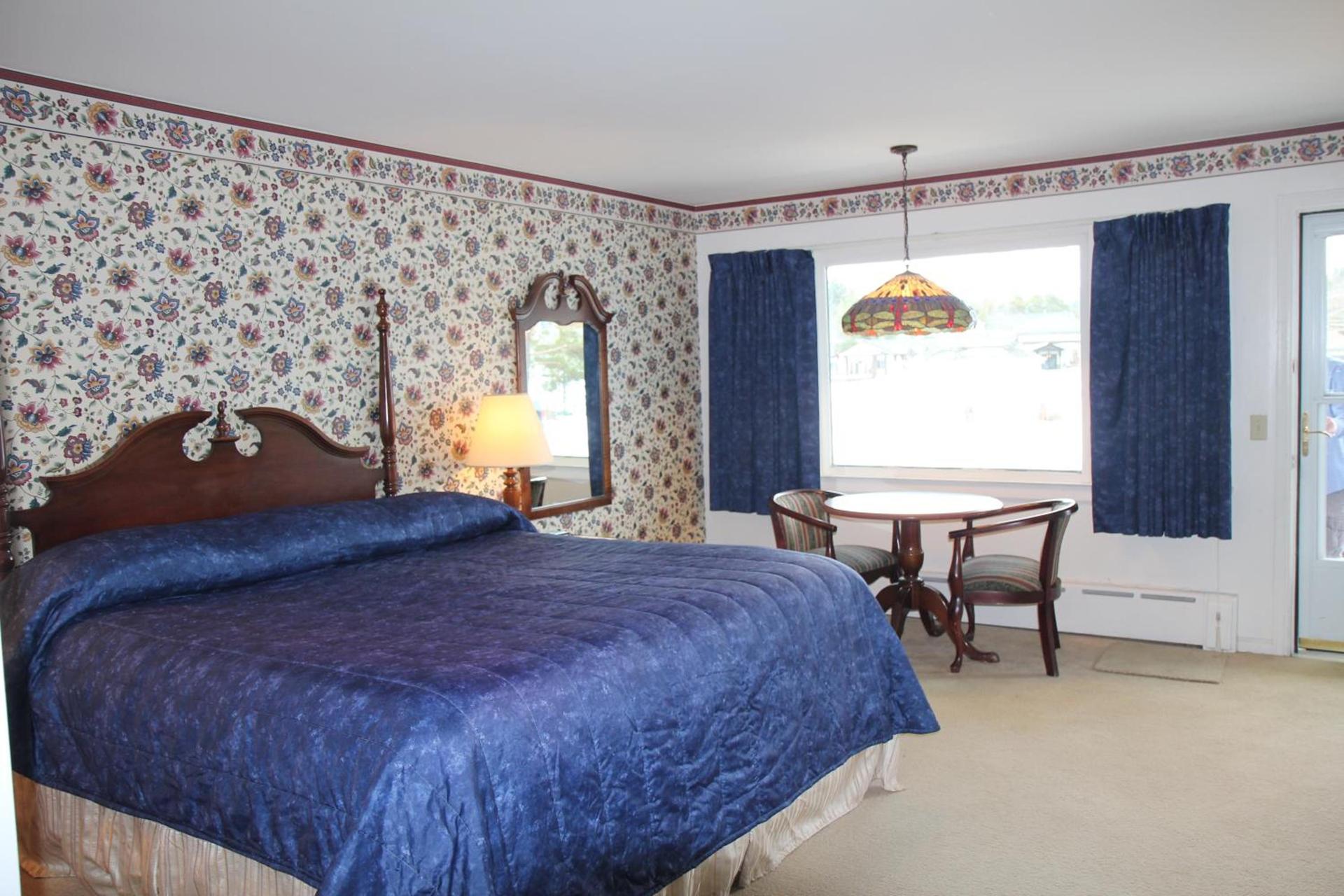 Sara Placid Inn & Suites photo 49