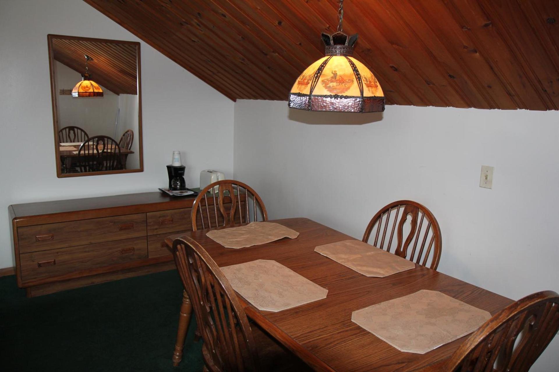 Sara Placid Inn & Suites photo 53