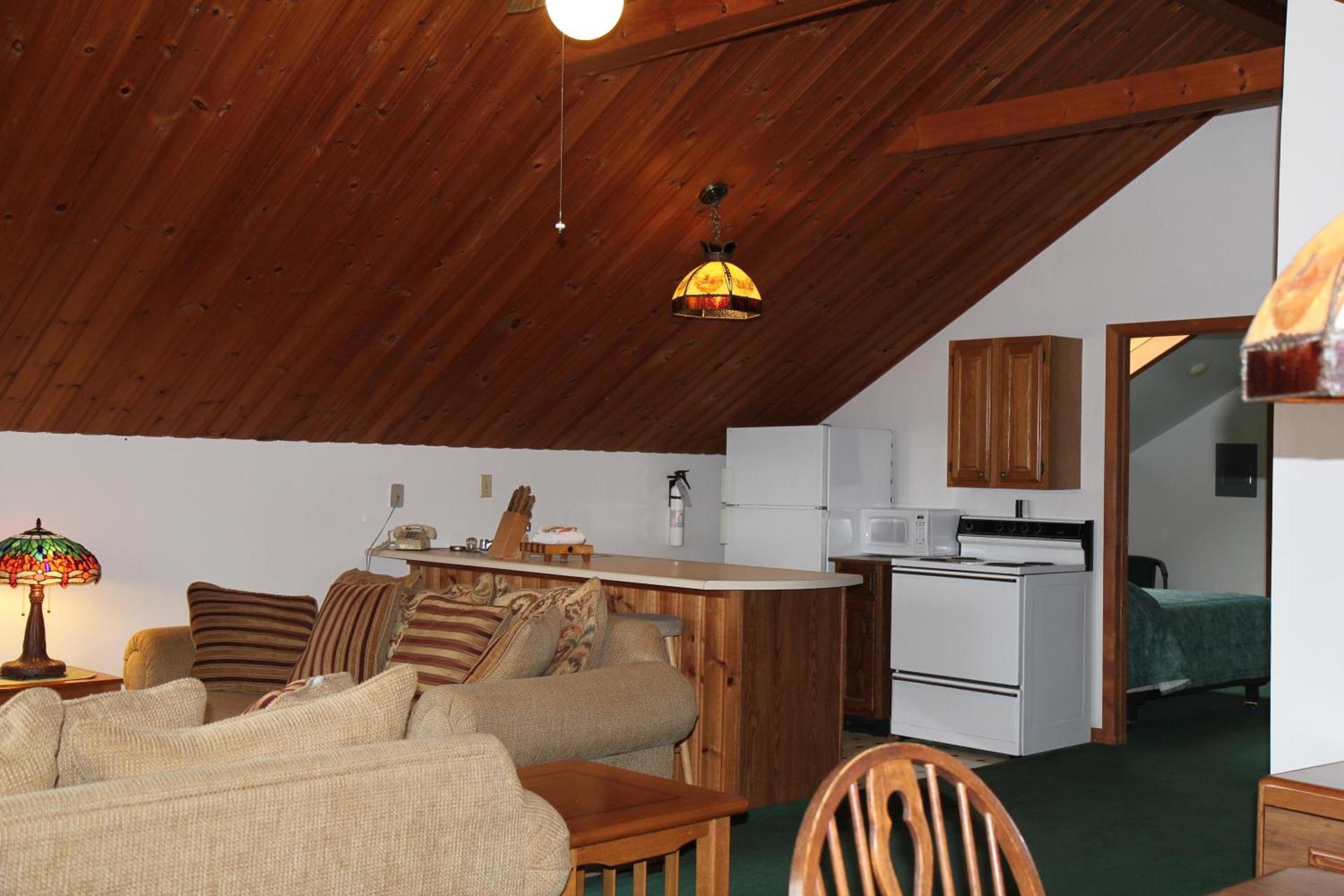 Sara Placid Inn & Suites photo 54