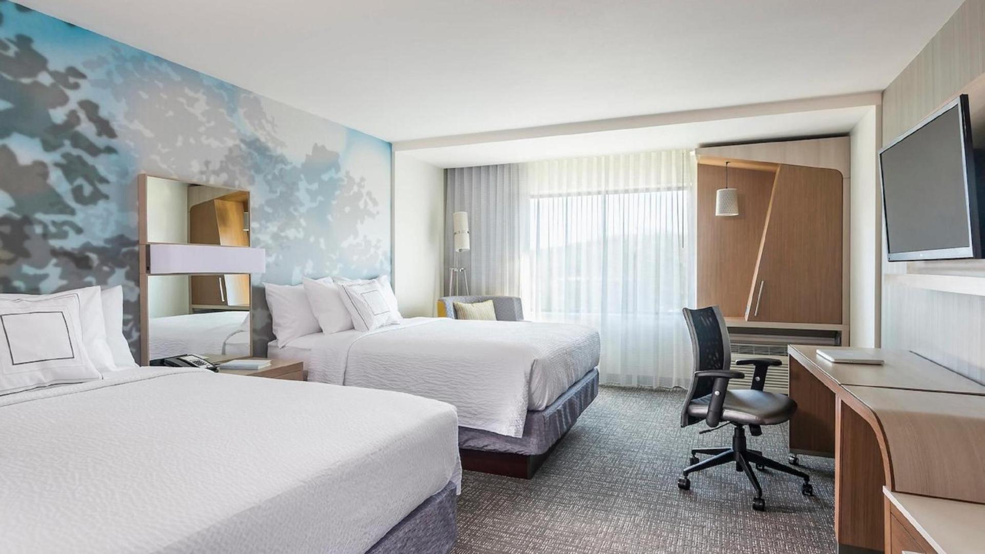 Courtyard by Marriott Fargo photo 4