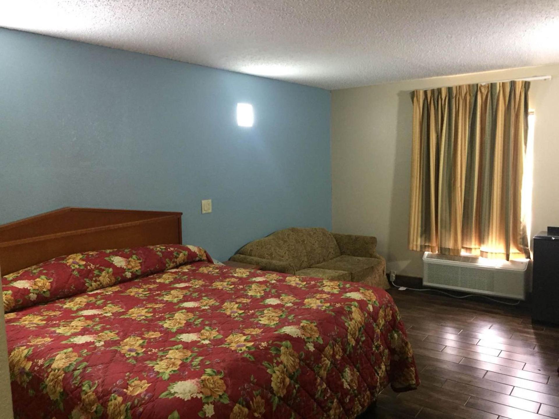 Briarwood Inn photo 6