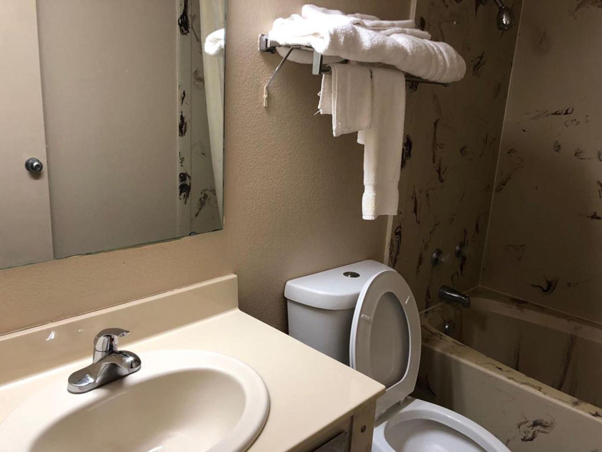 Briarwood Inn photo 7