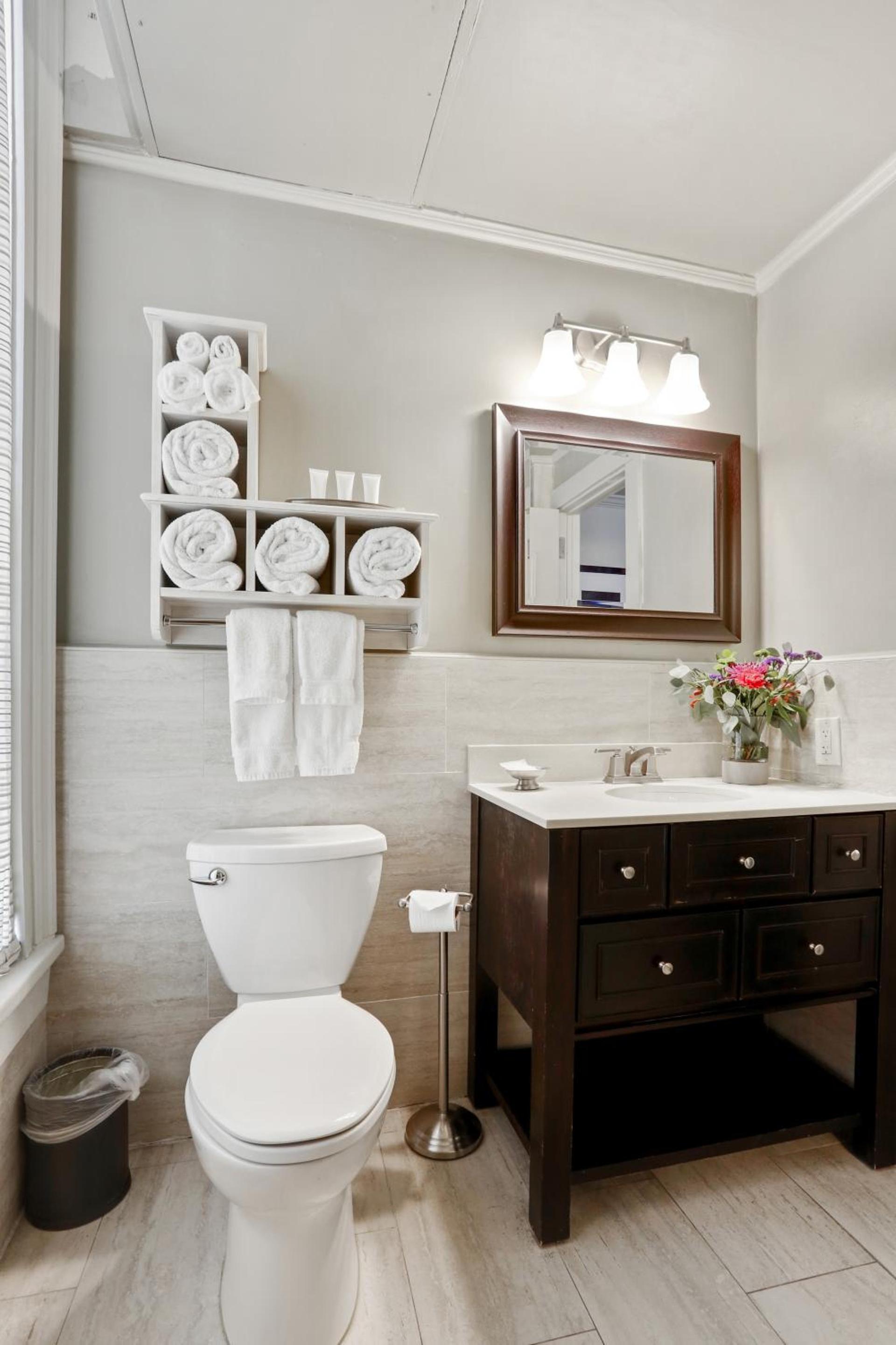 La Galerie French Quarter Hotel photo 48