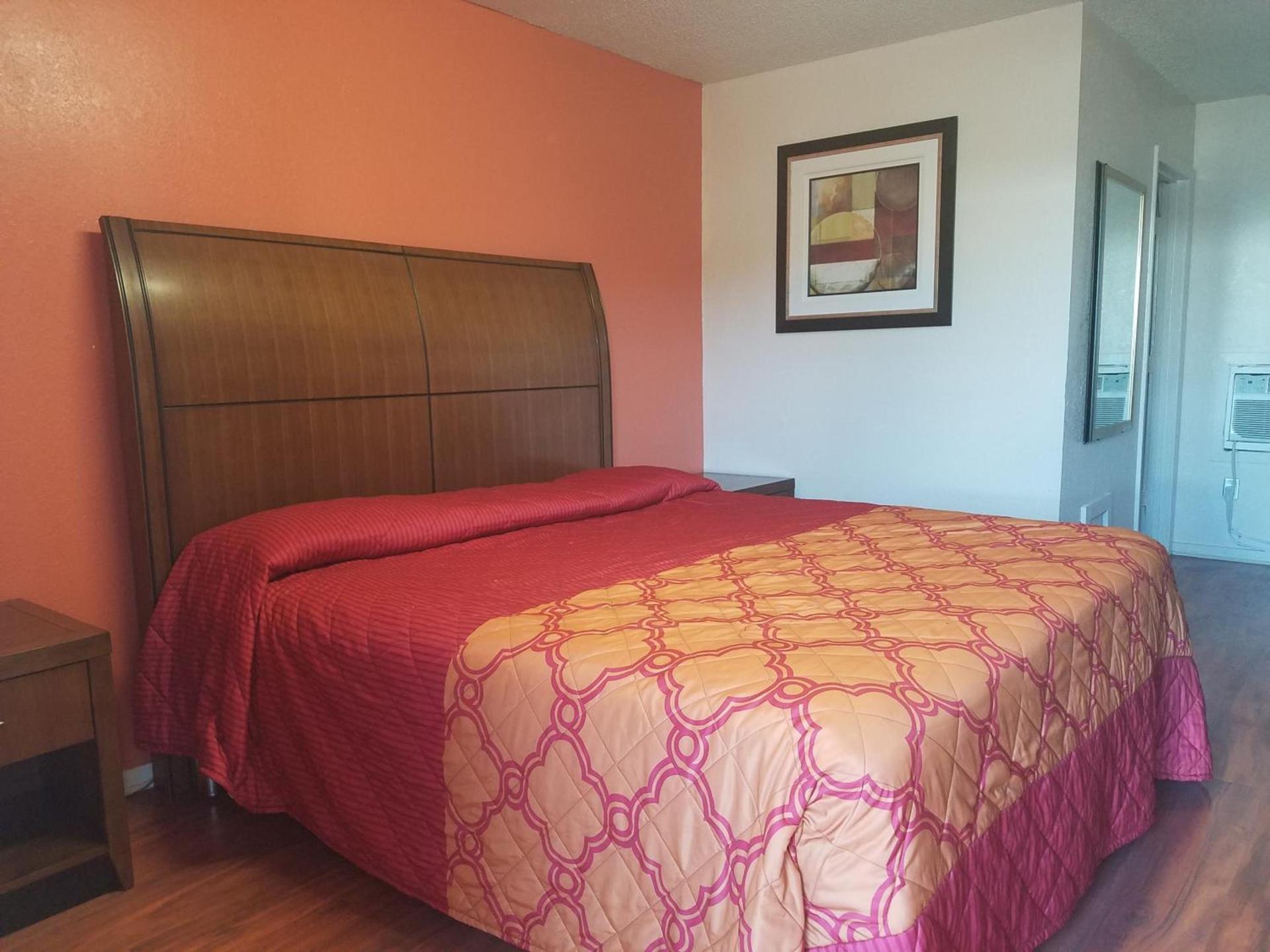 Monte Carlo Motel photo 11