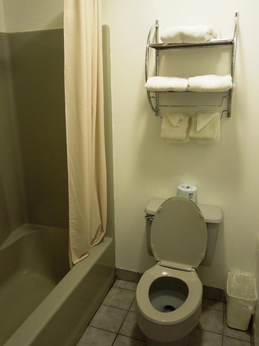 Executive Lodge Absecon photo 13