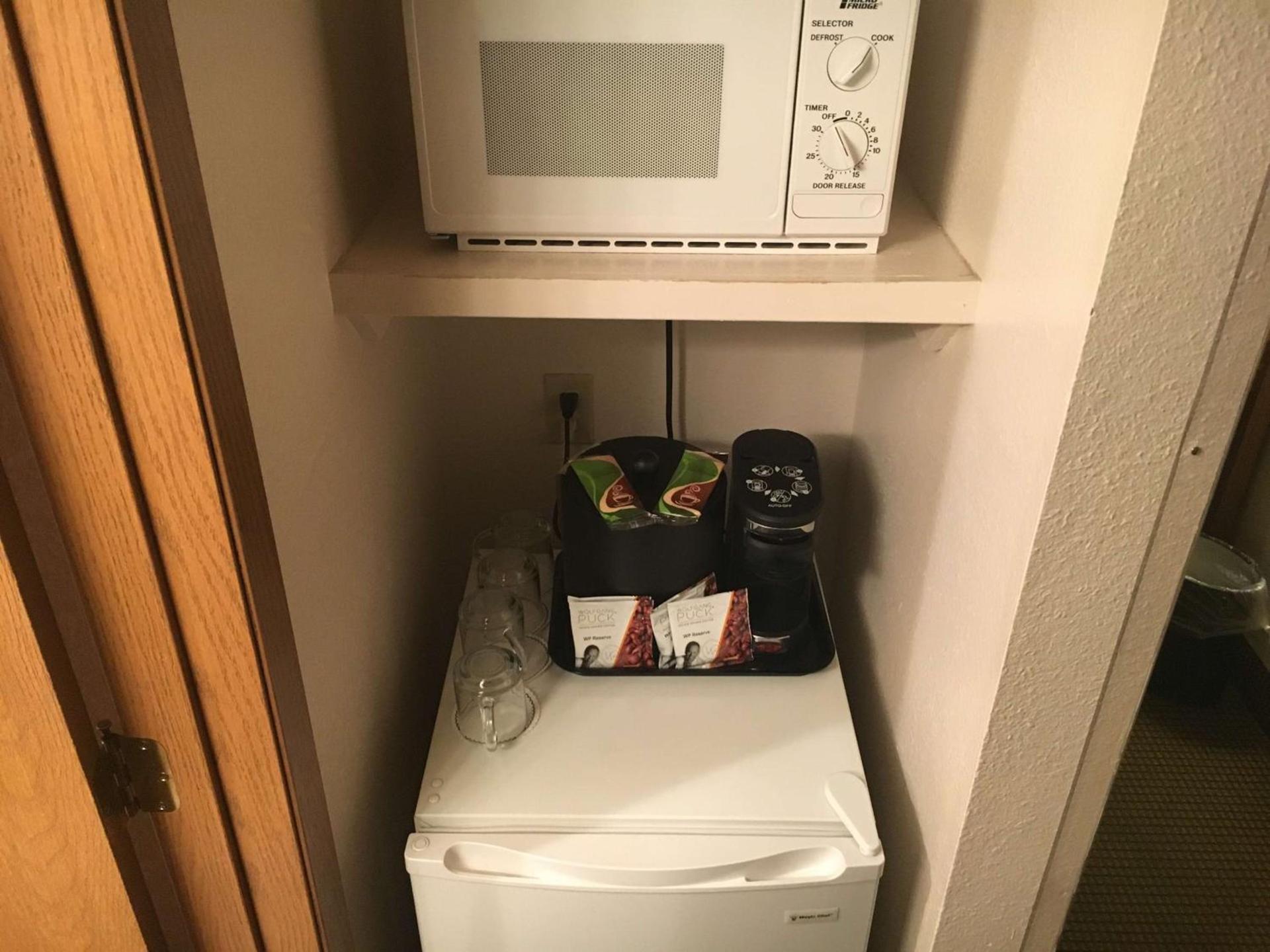 RiverTree Inn & Suites photo 4