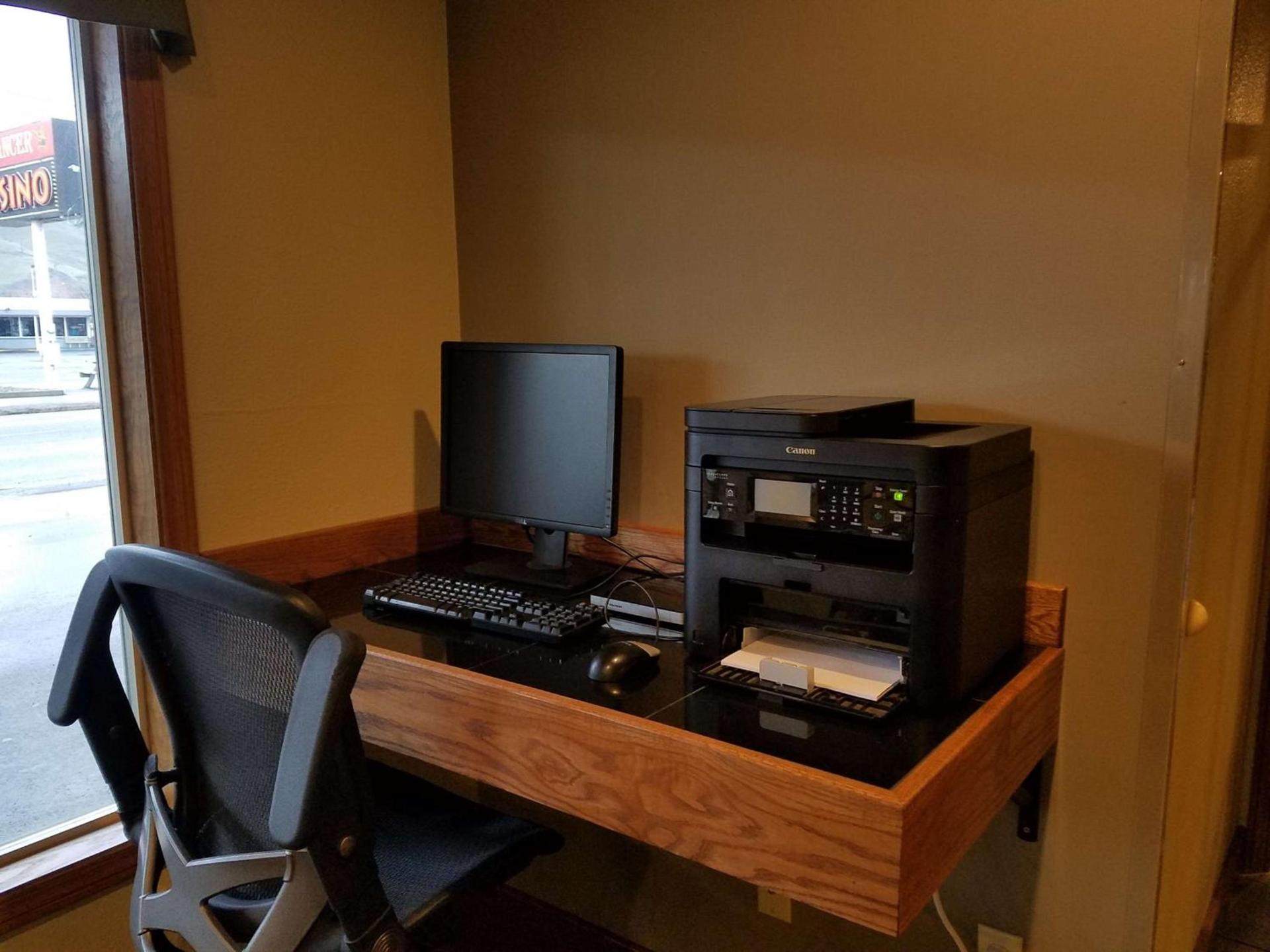 RiverTree Inn & Suites photo 6