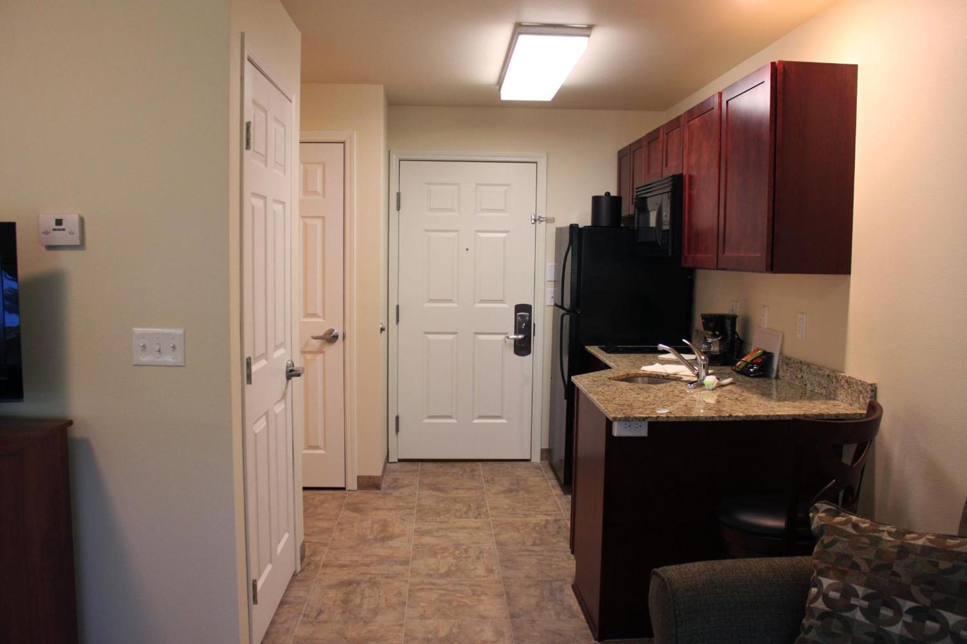 Extended Stay Americas Suites - Minot photo 13