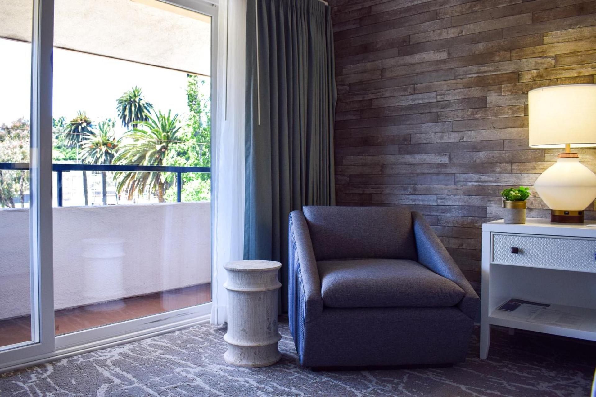 Beachside Inn photo 41