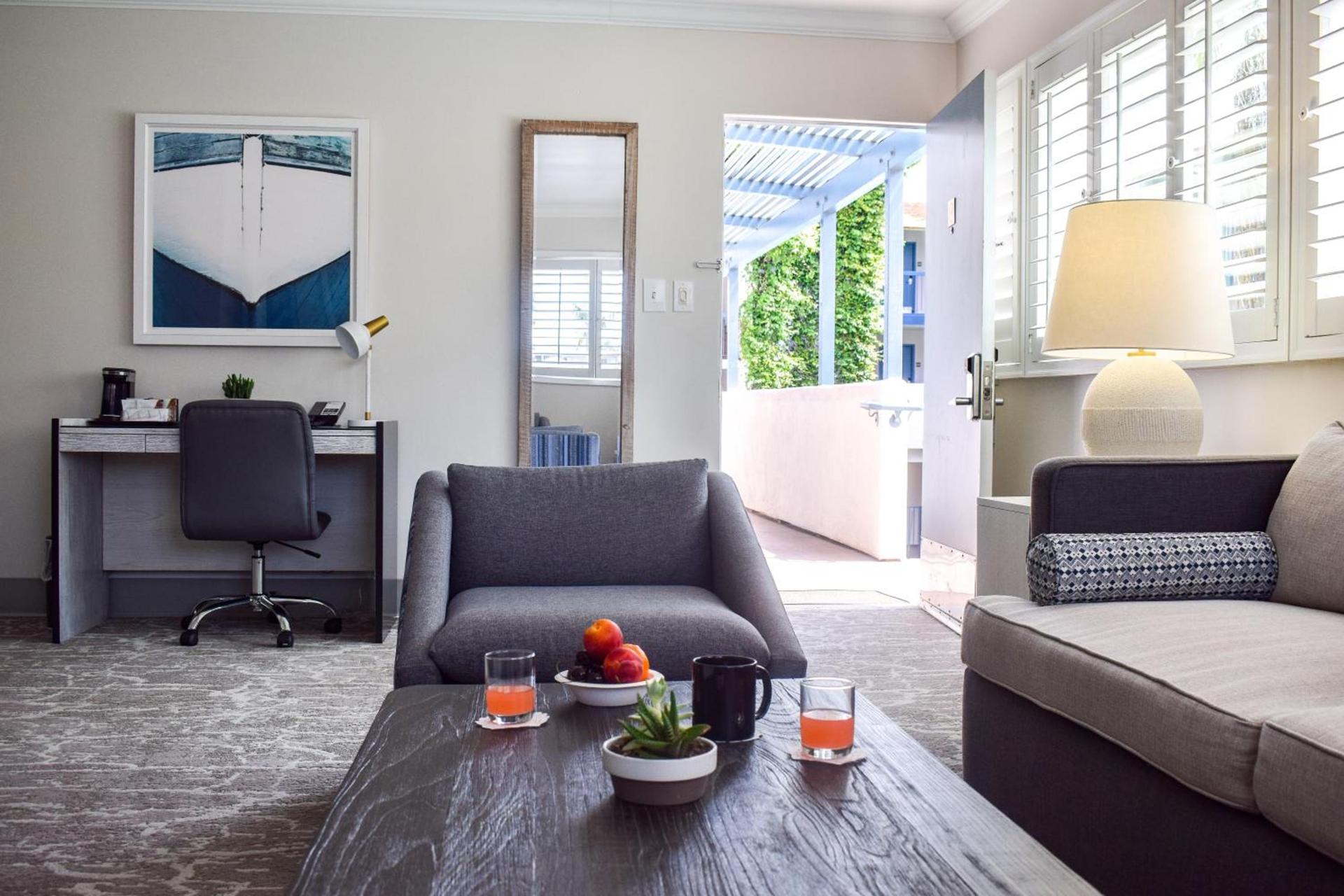 Beachside Inn photo 22