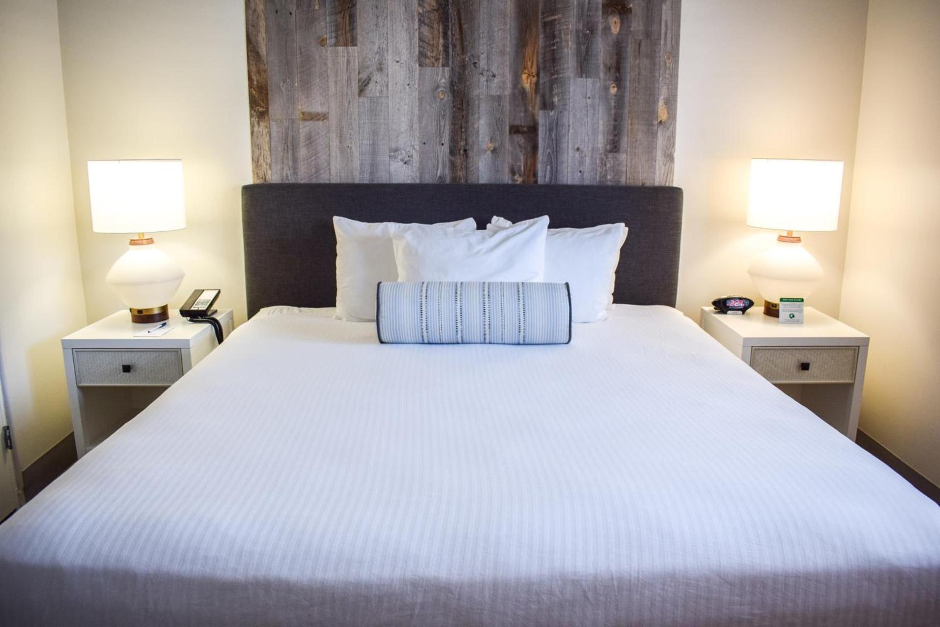 Beachside Inn photo 45