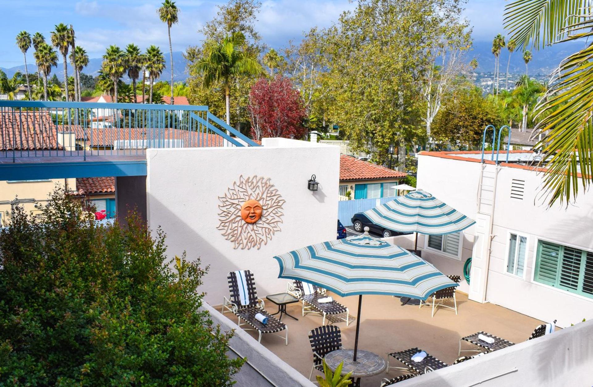 Beachside Inn photo 64