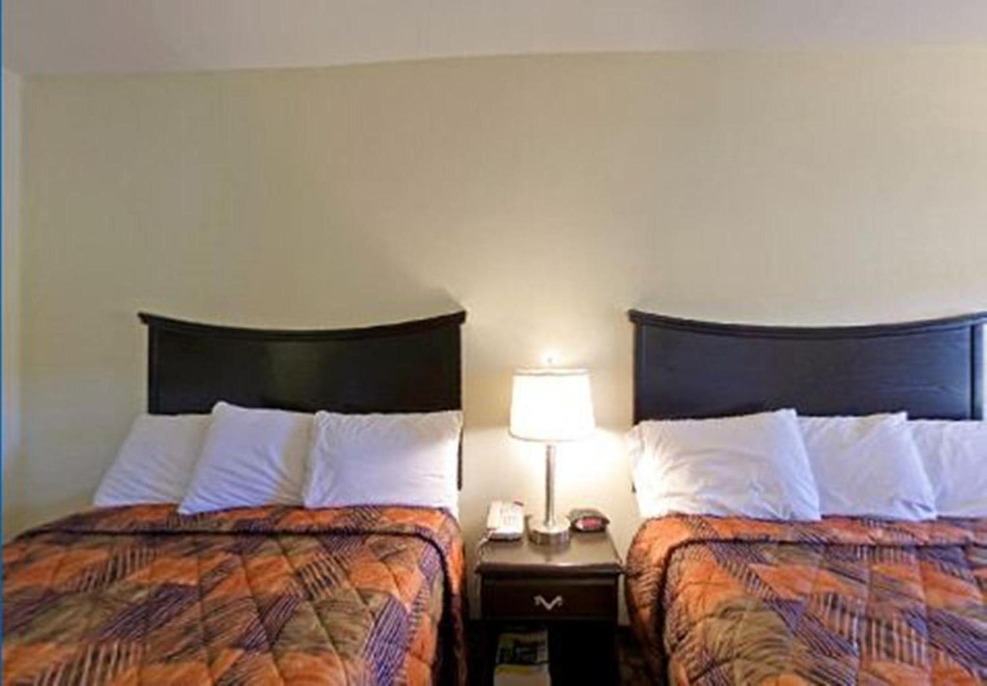 Americas Best Value Inn Byhalia photo 13