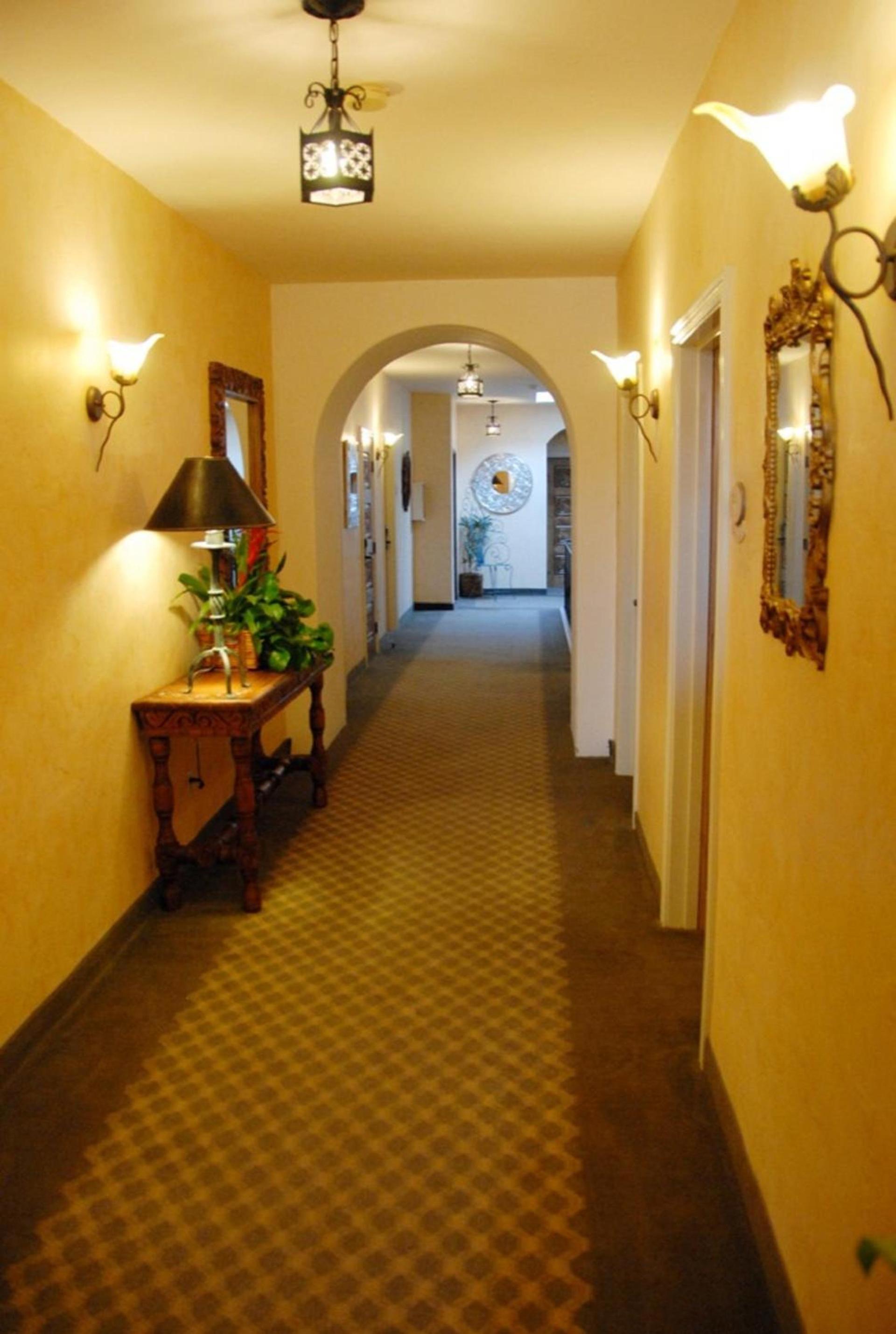 The Eagle Inn photo 82