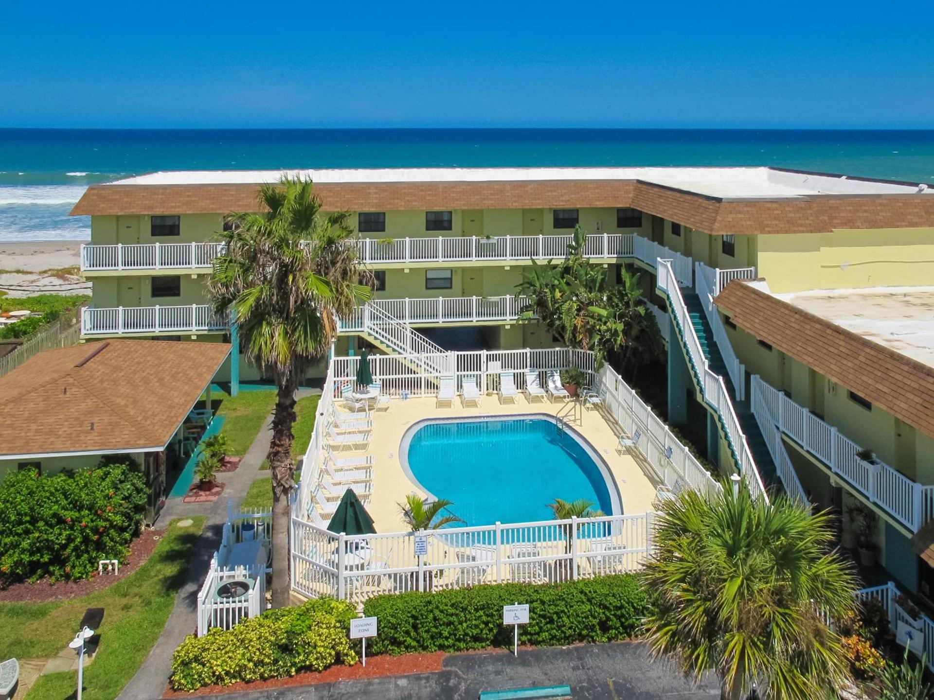 Tuckaway Shores Resort photo 3