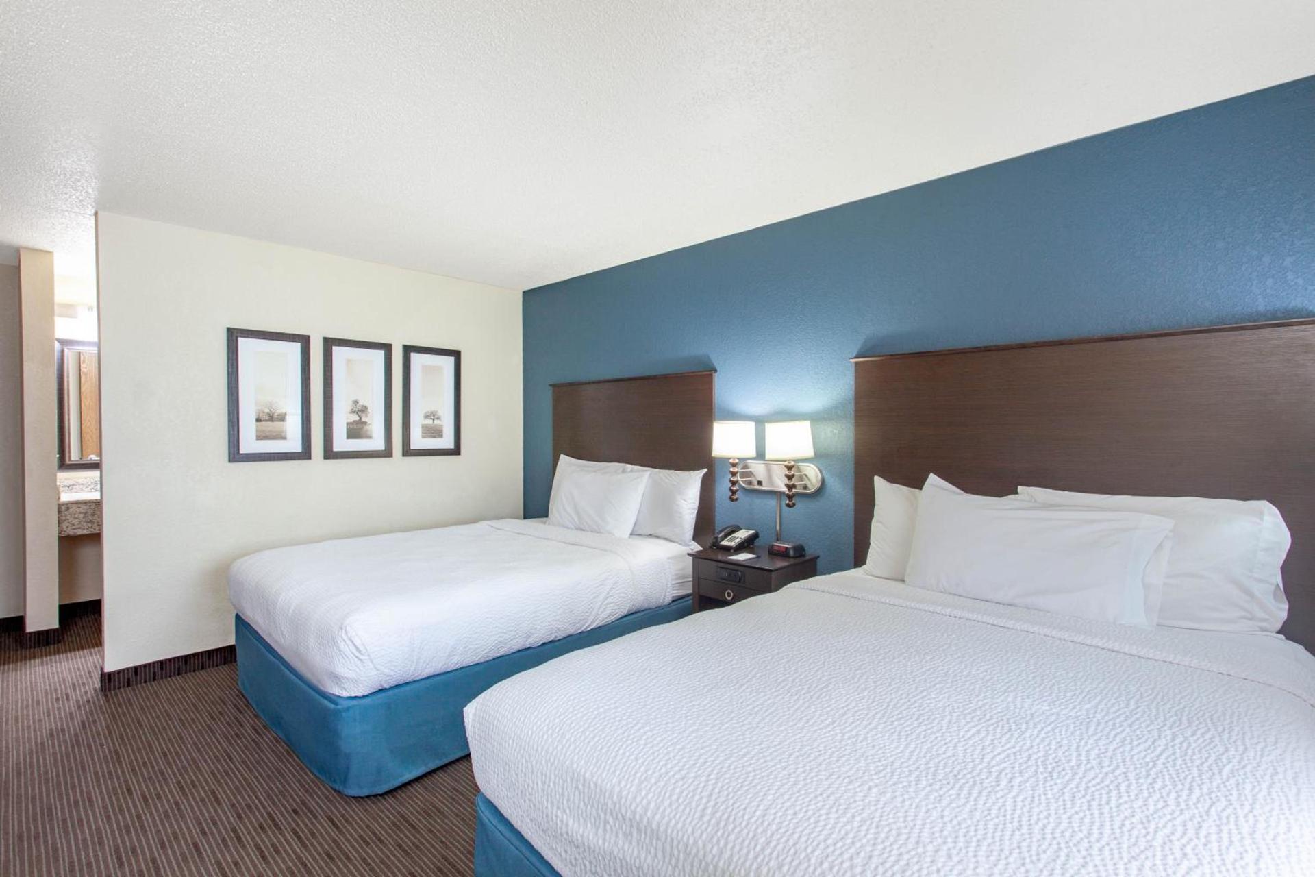 AmericInn by Wyndham Mankato Event Center near MSU photo 39
