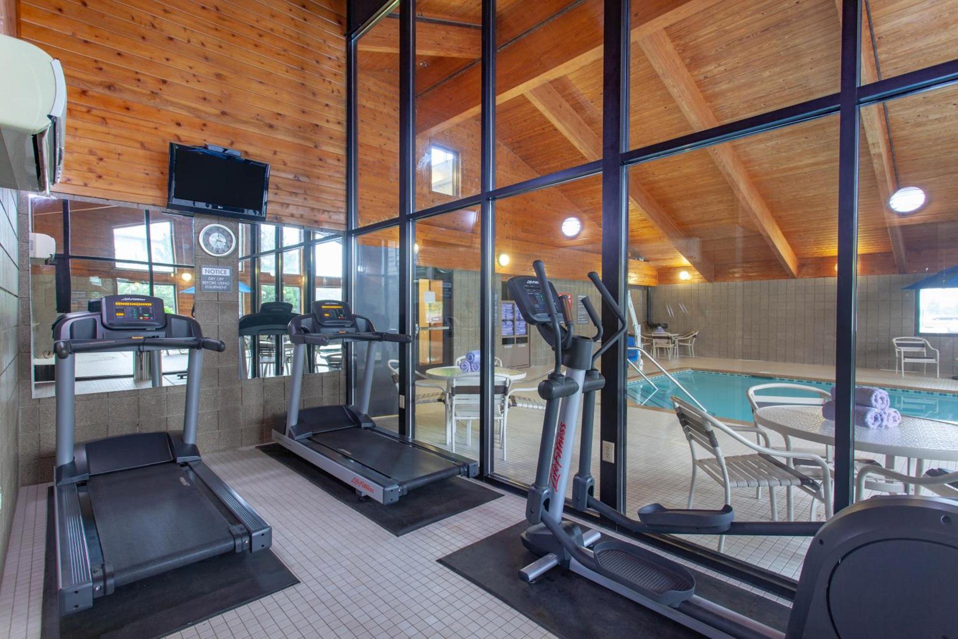 AmericInn by Wyndham Mankato Event Center near MSU photo 35