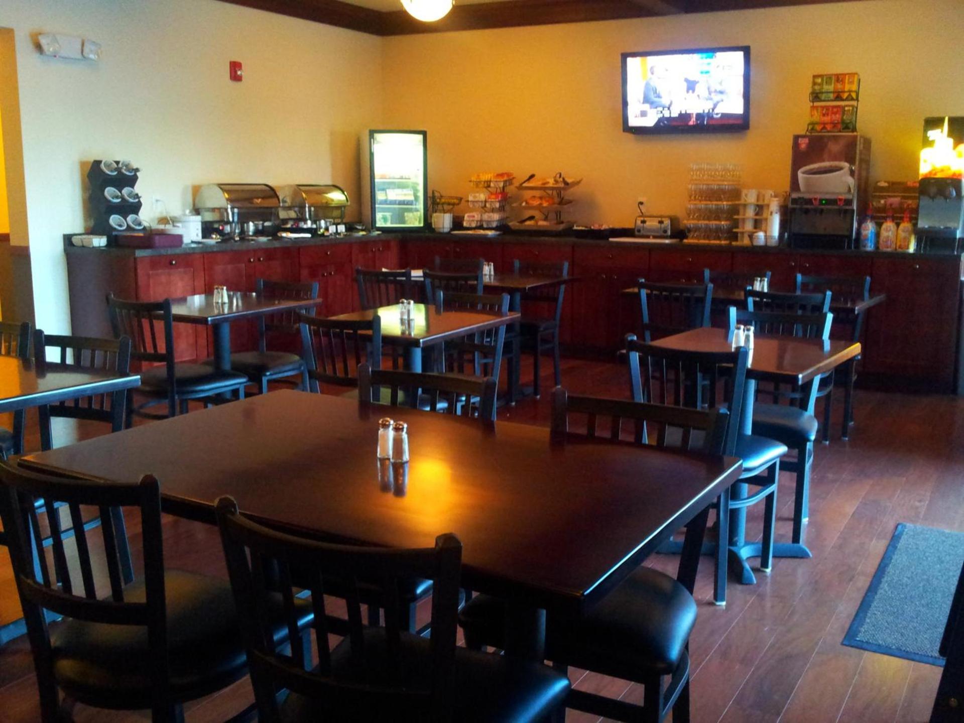 Extended Stay Americas Suites - Minot photo 65
