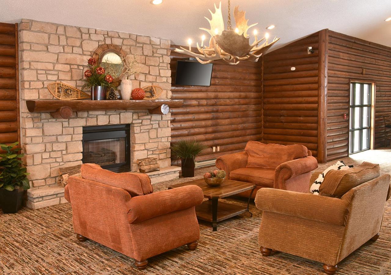 Cedar Creek Hotel Wausau - Rothschild photo 13