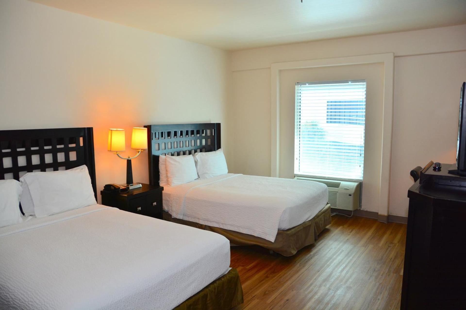 Sunchase Inn & Suites photo 14
