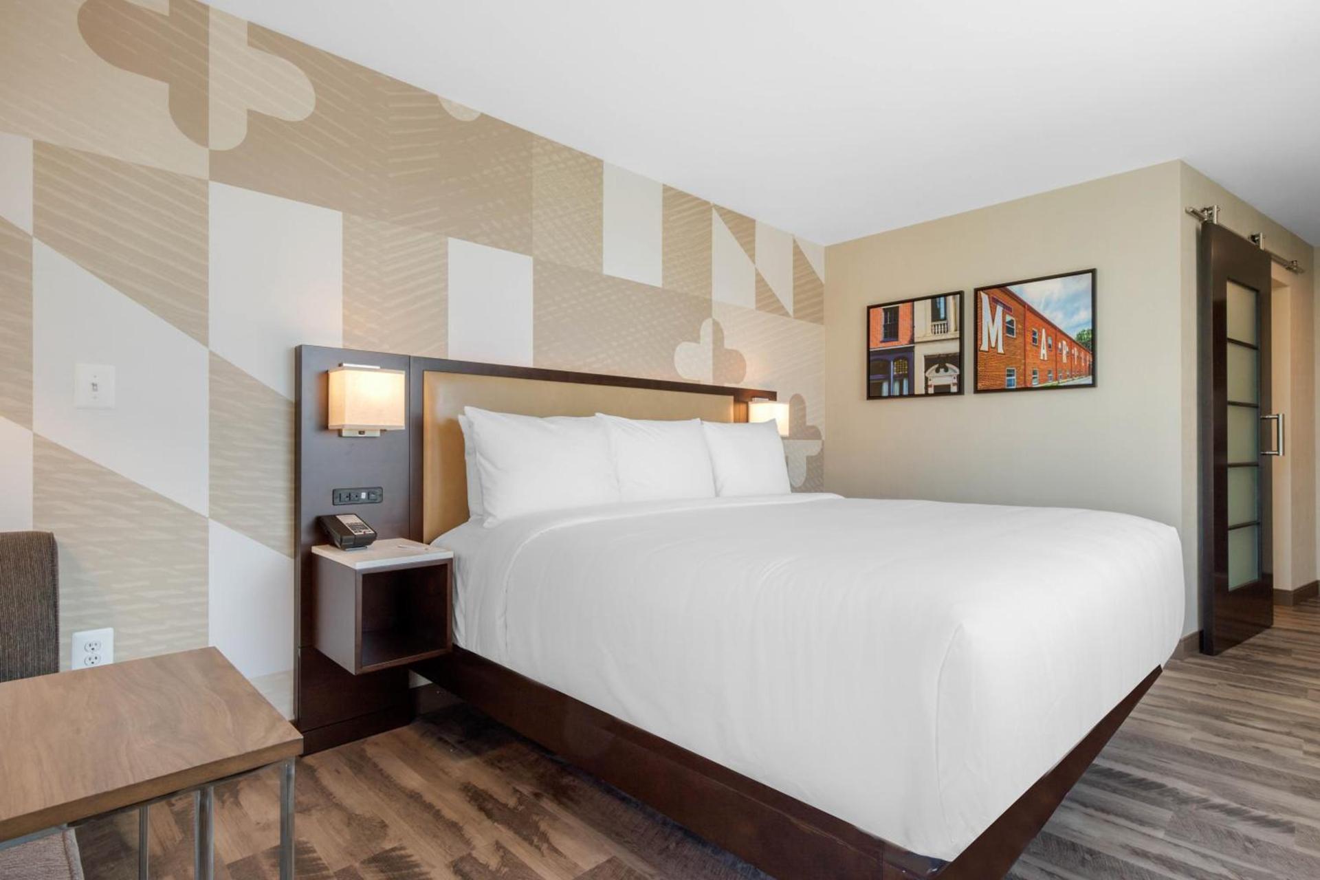 Cambria Hotel College Park photo 40