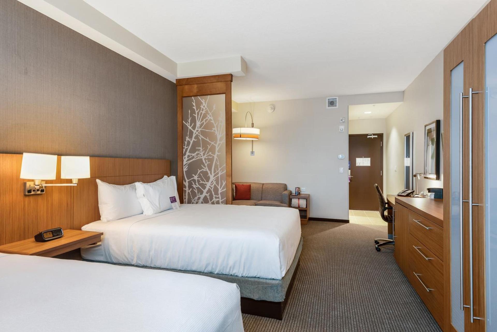Hyatt Place Tampa/Wesley Chapel photo 17