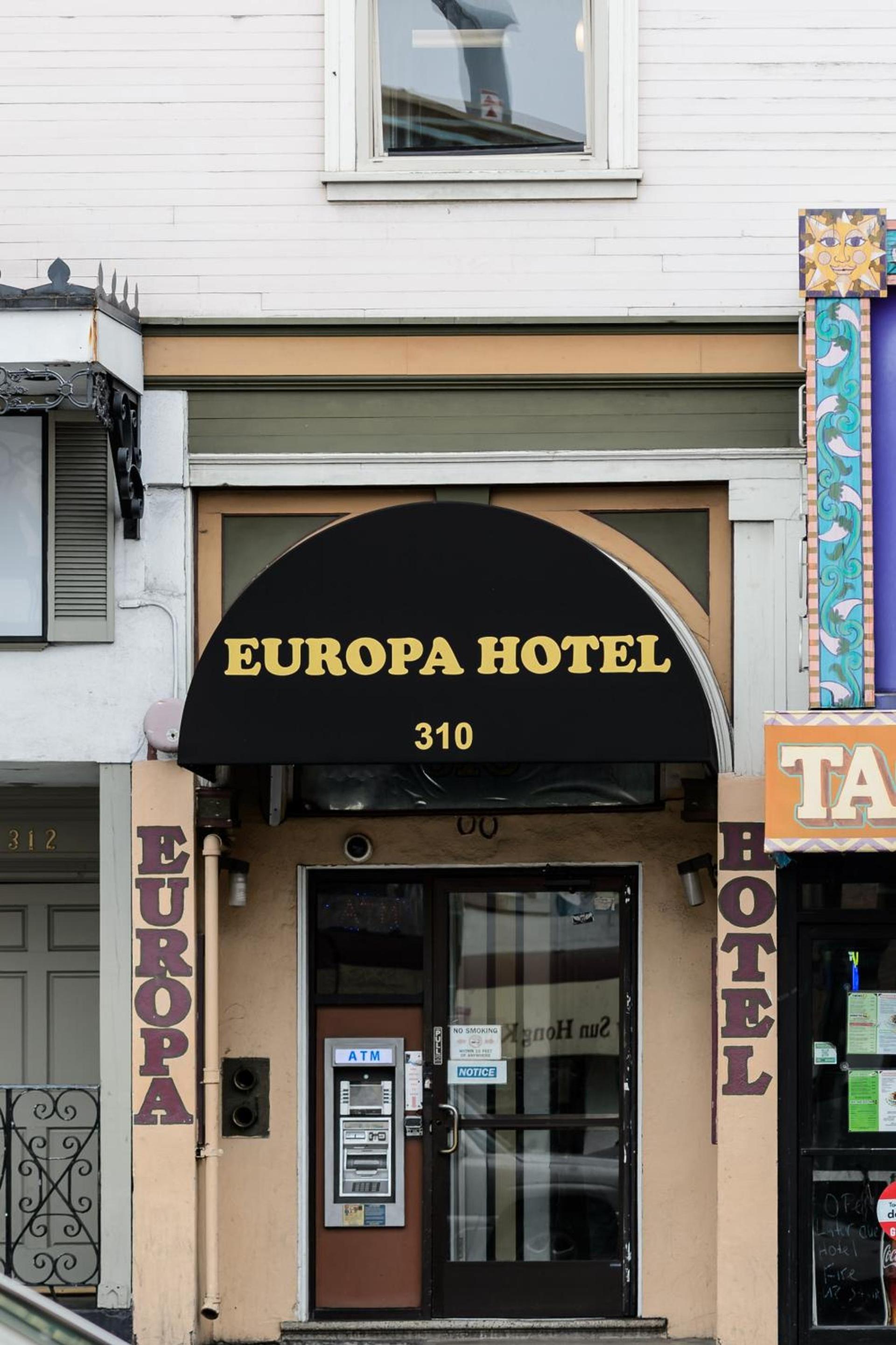 Europa Hotel photo 25