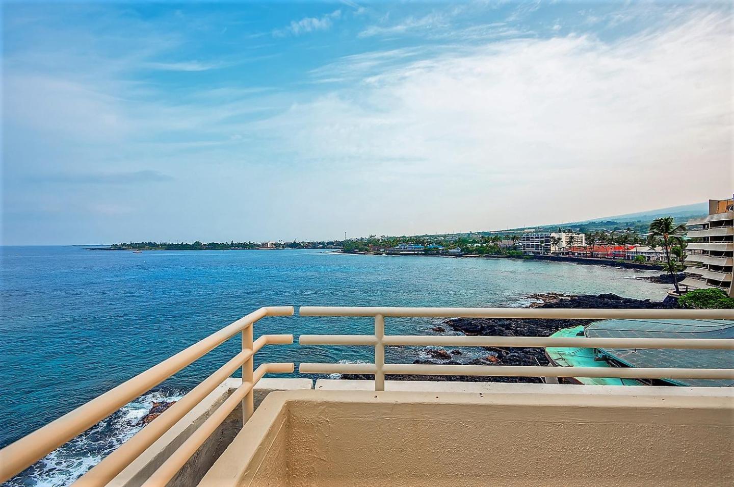 Royal Kona Resort photo 32