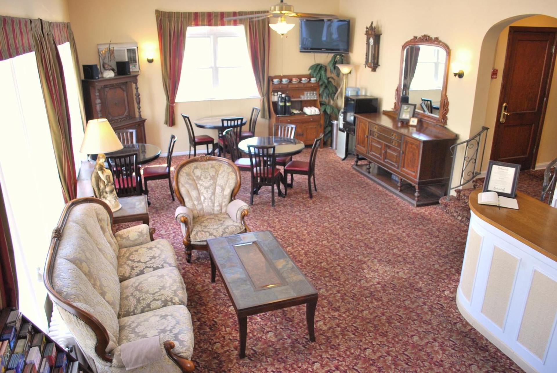 The Inn On Third photo 11