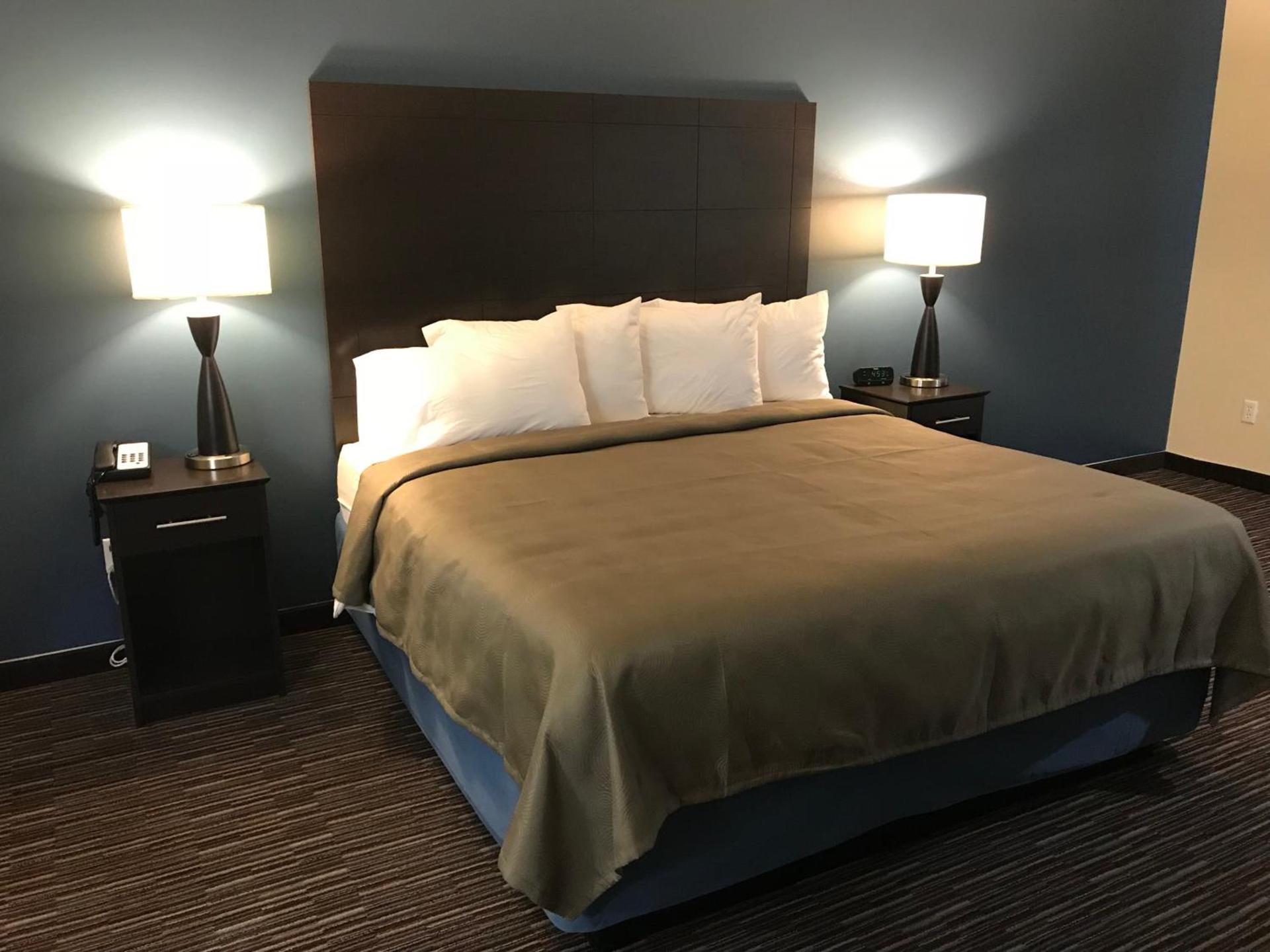 AmericInn by Wyndham Jefferson photo 16
