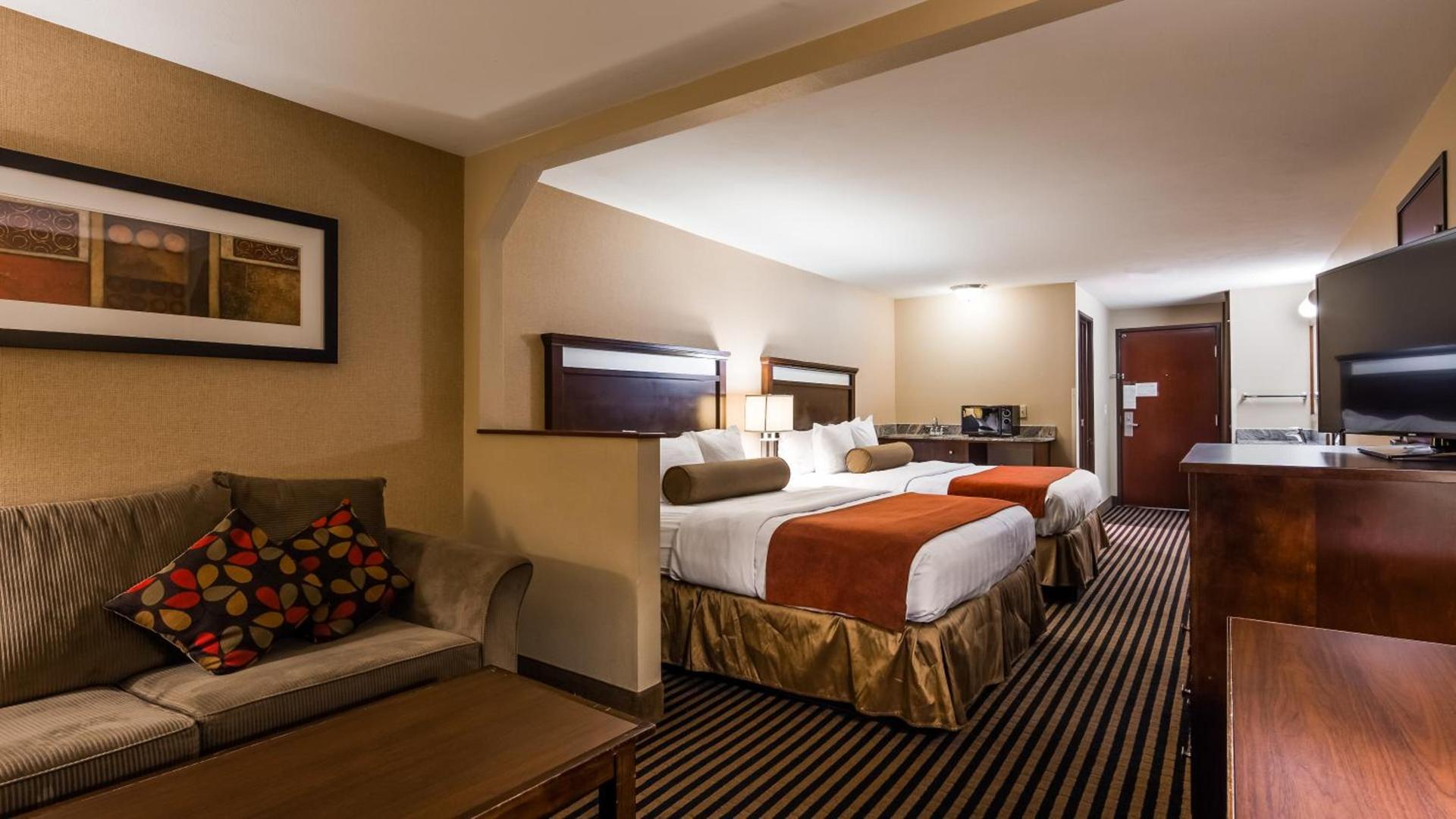 Best Western Plus Prairie Inn photo 52
