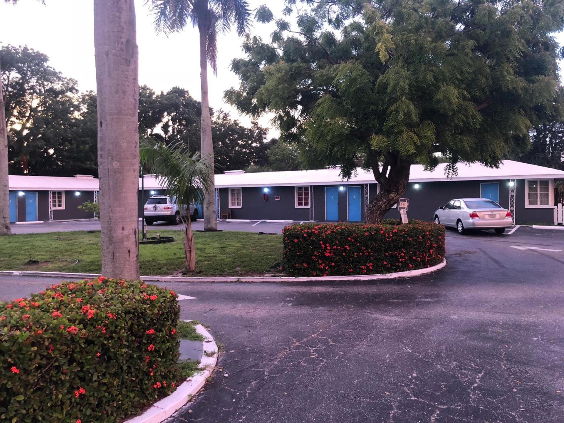 Bay Breeze Inn Bradenton Downtown photo 4