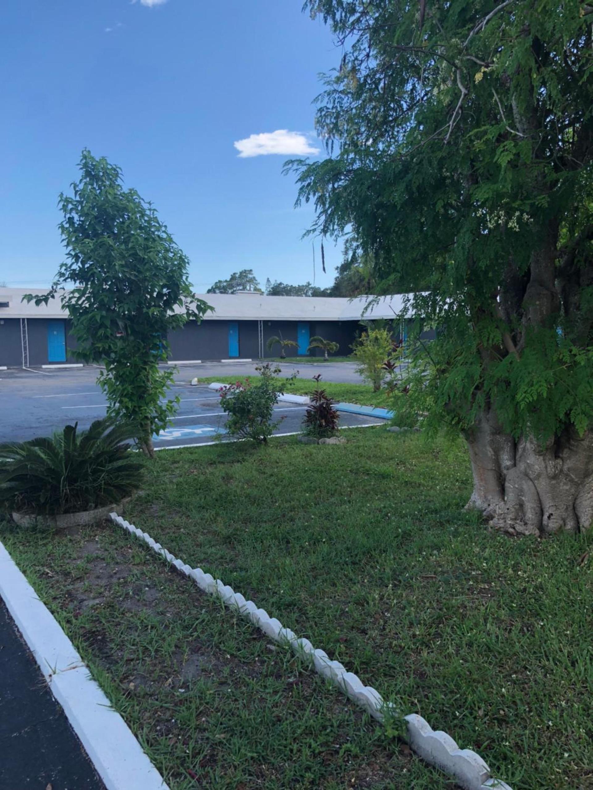 Bay Breeze Inn Bradenton Downtown photo 5
