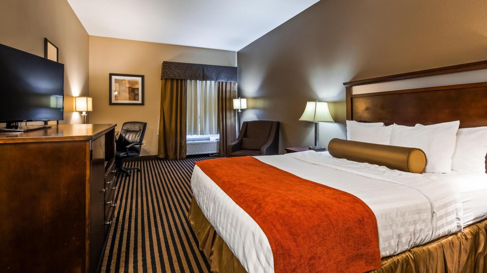 Best Western Plus Prairie Inn photo 26