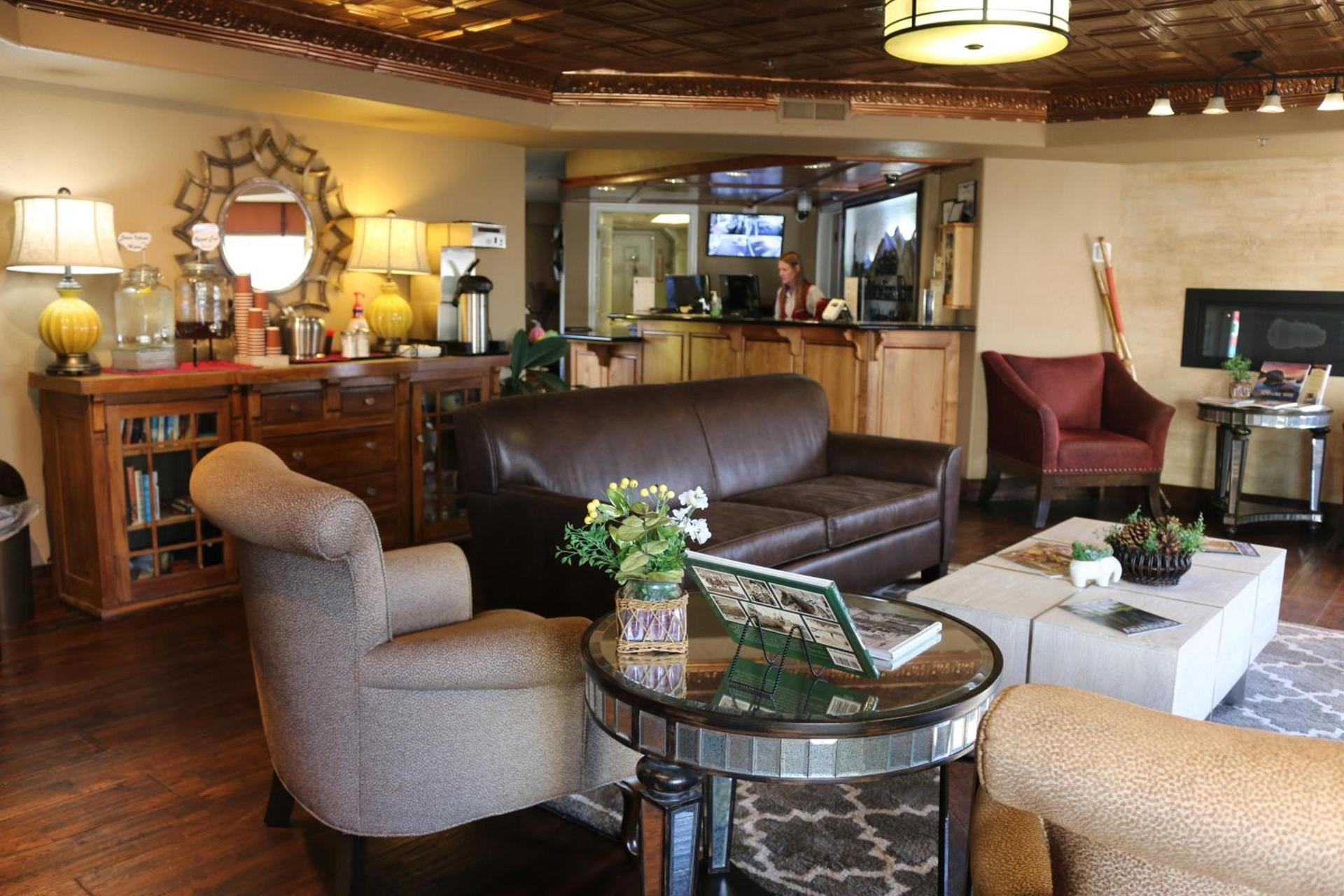 Historian Inn photo 5