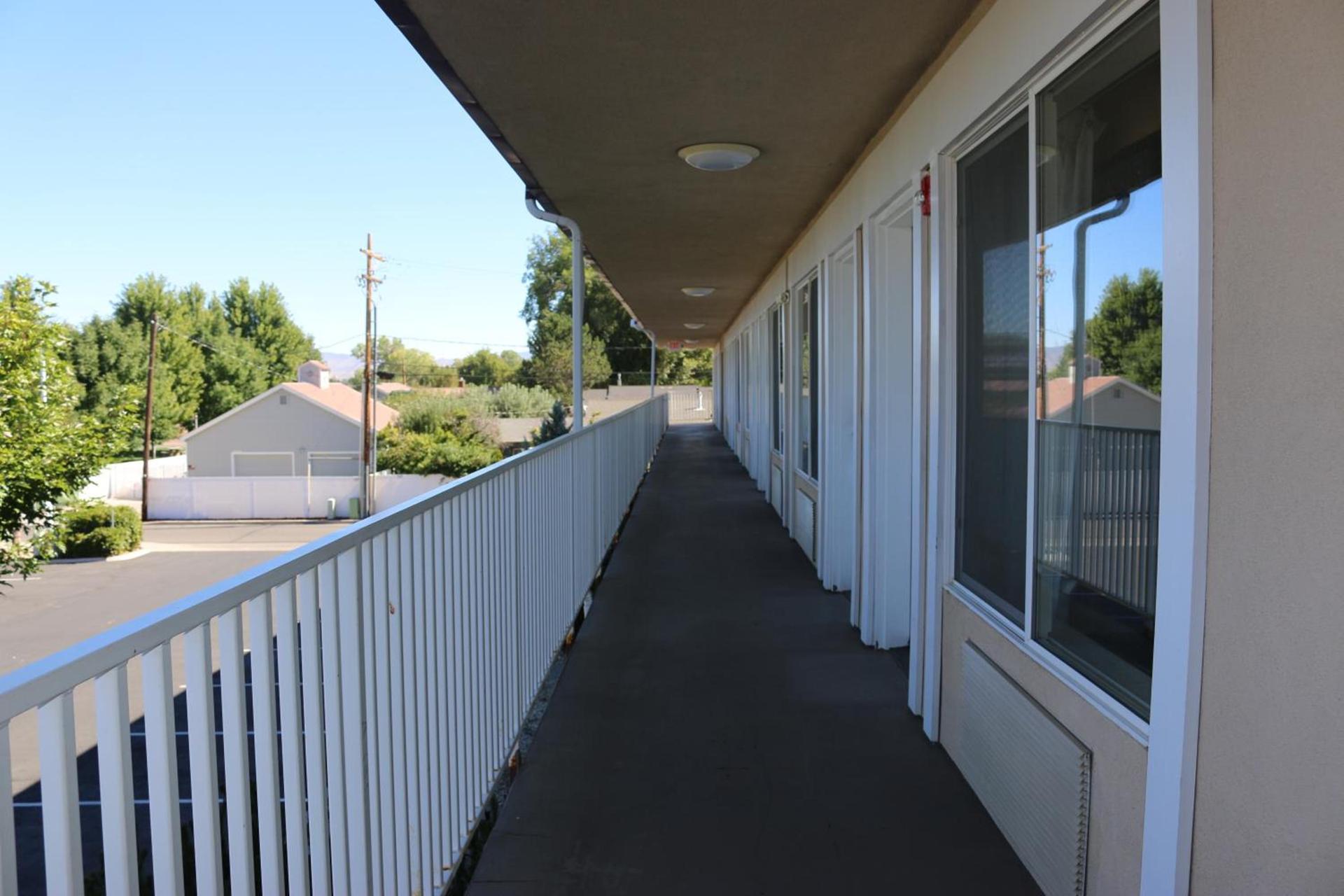 Historian Inn photo 12