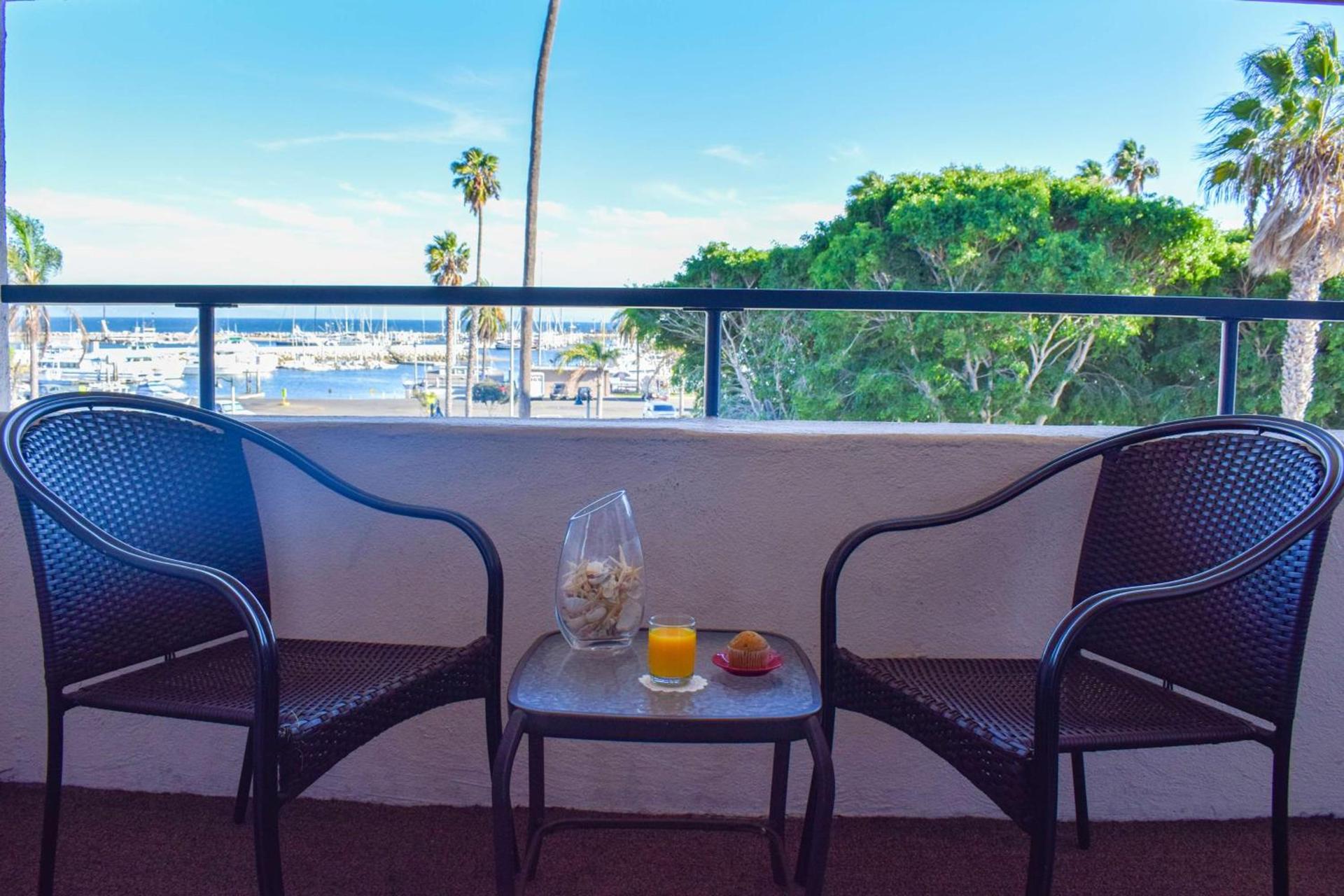 Beachside Inn photo 56