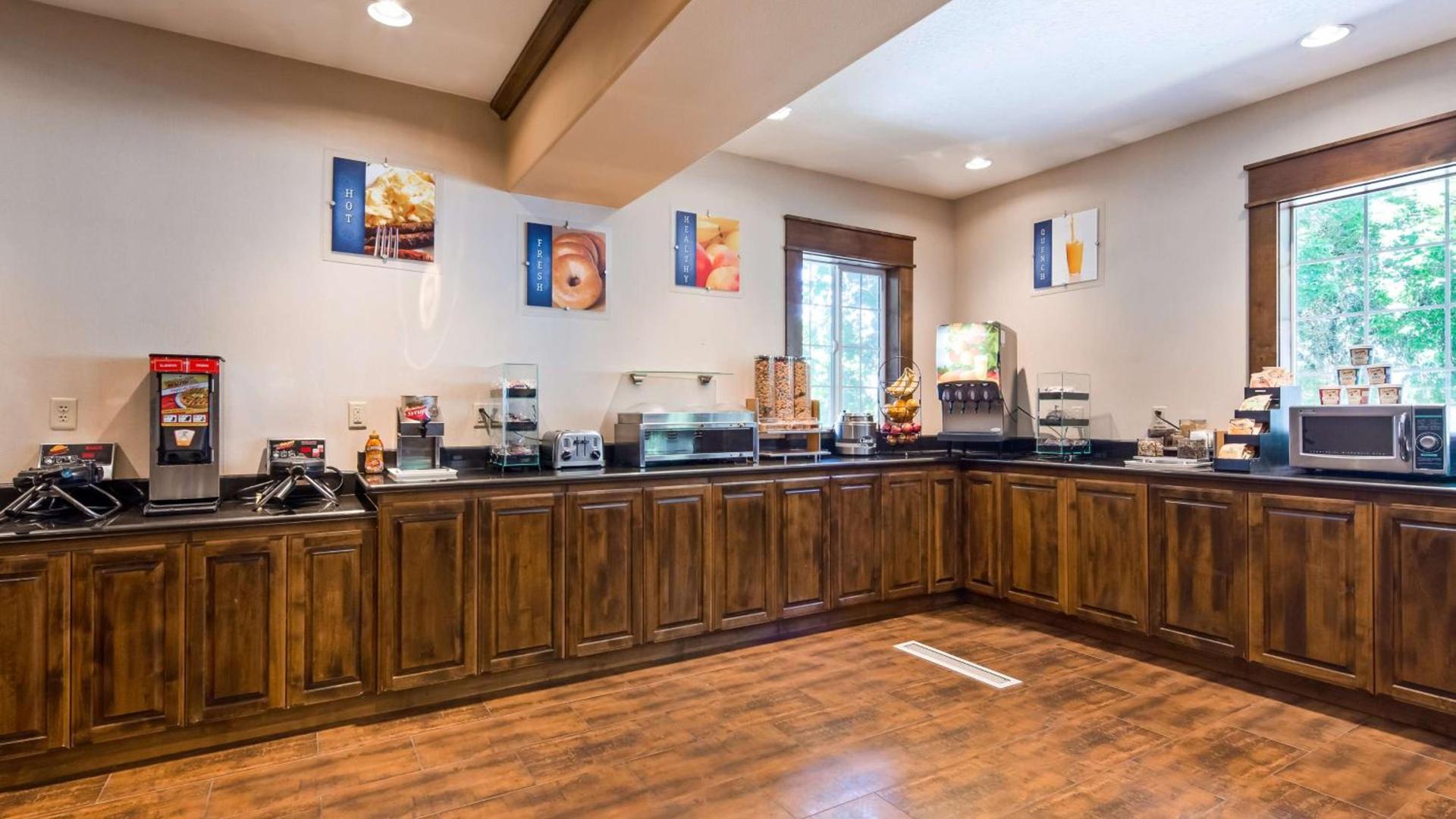 Best Western Plus Prairie Inn photo 20