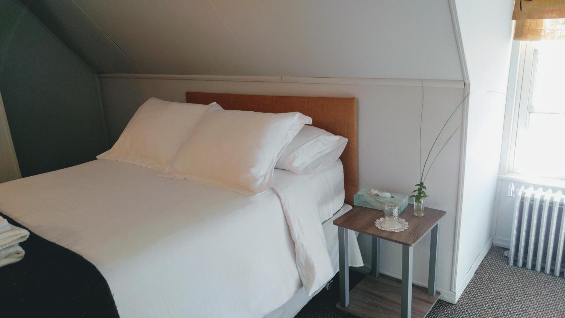 Pine Hill Arms Hotel photo 30