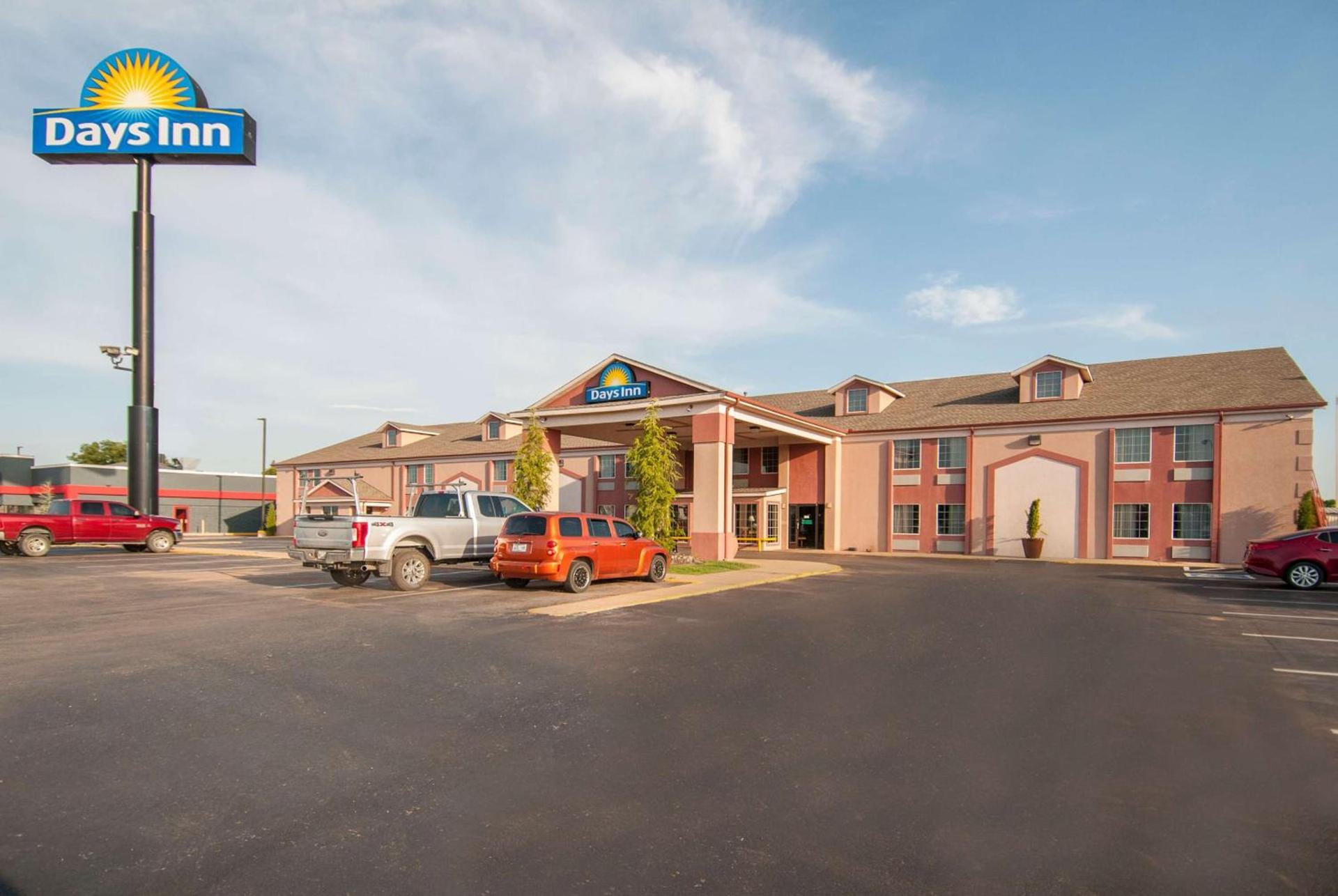 Days Inn by Wyndham Pauls Valley — hotel in Pauls Valley