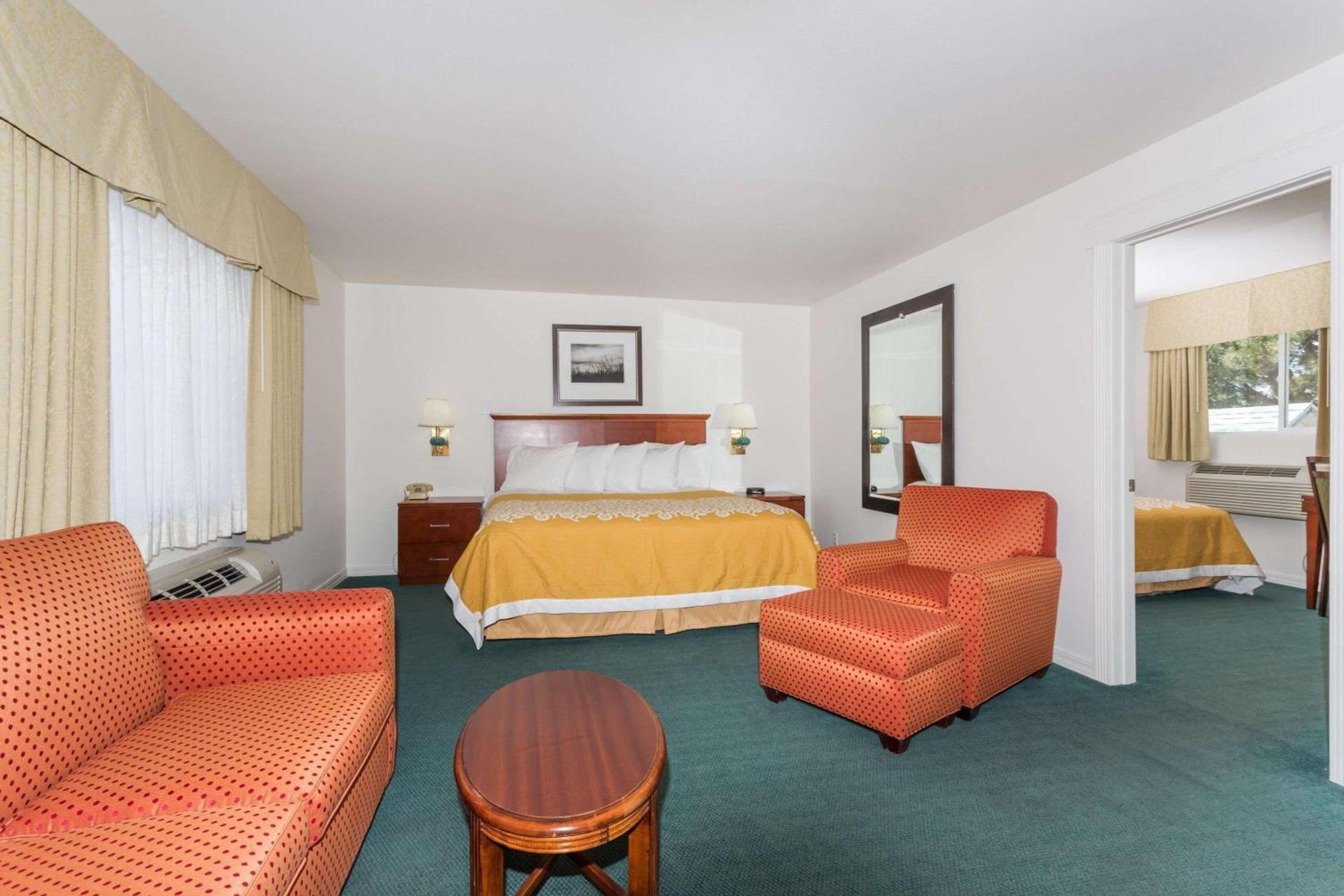 Days Inn by Wyndham Kimball photo 26