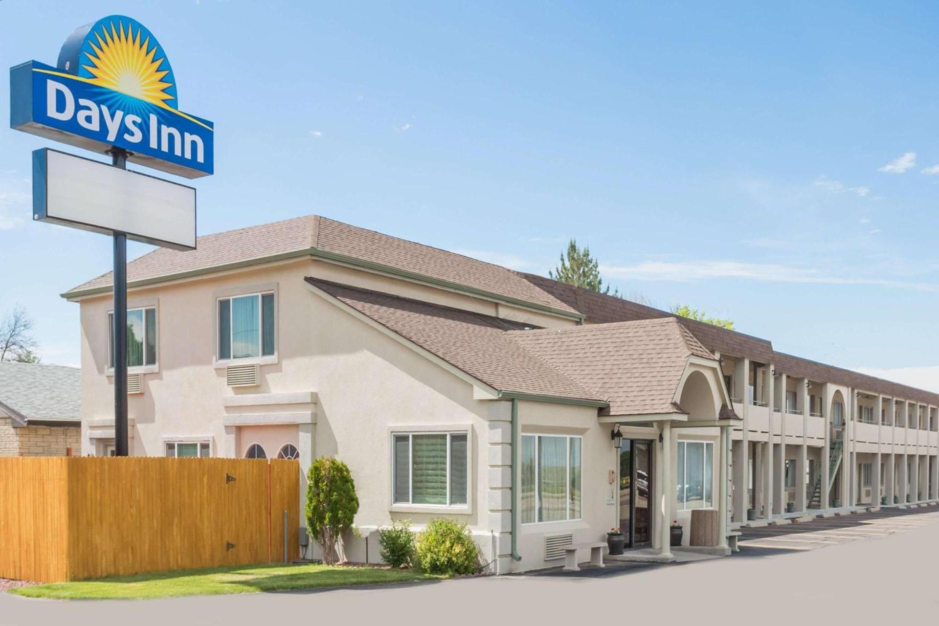 Days Inn by Wyndham Kimball photo 1