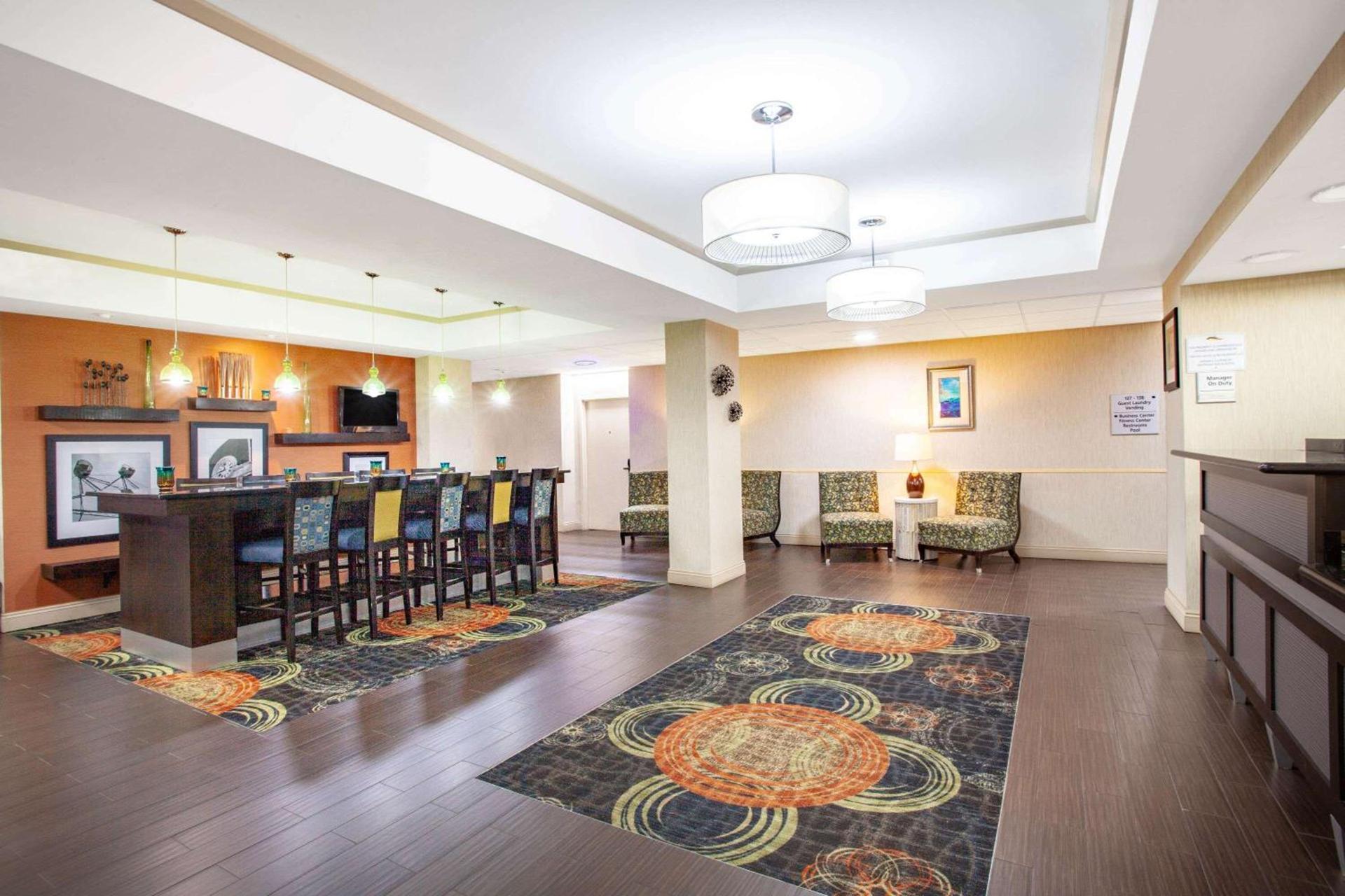 Baymont by Wyndham Saraland photo 4